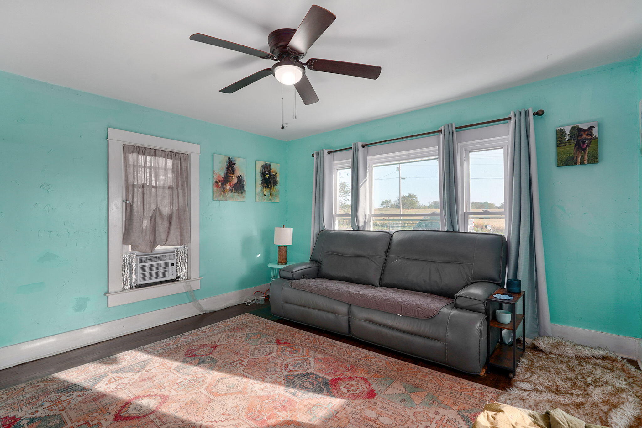 815 East Dade 202 Property Photo 6