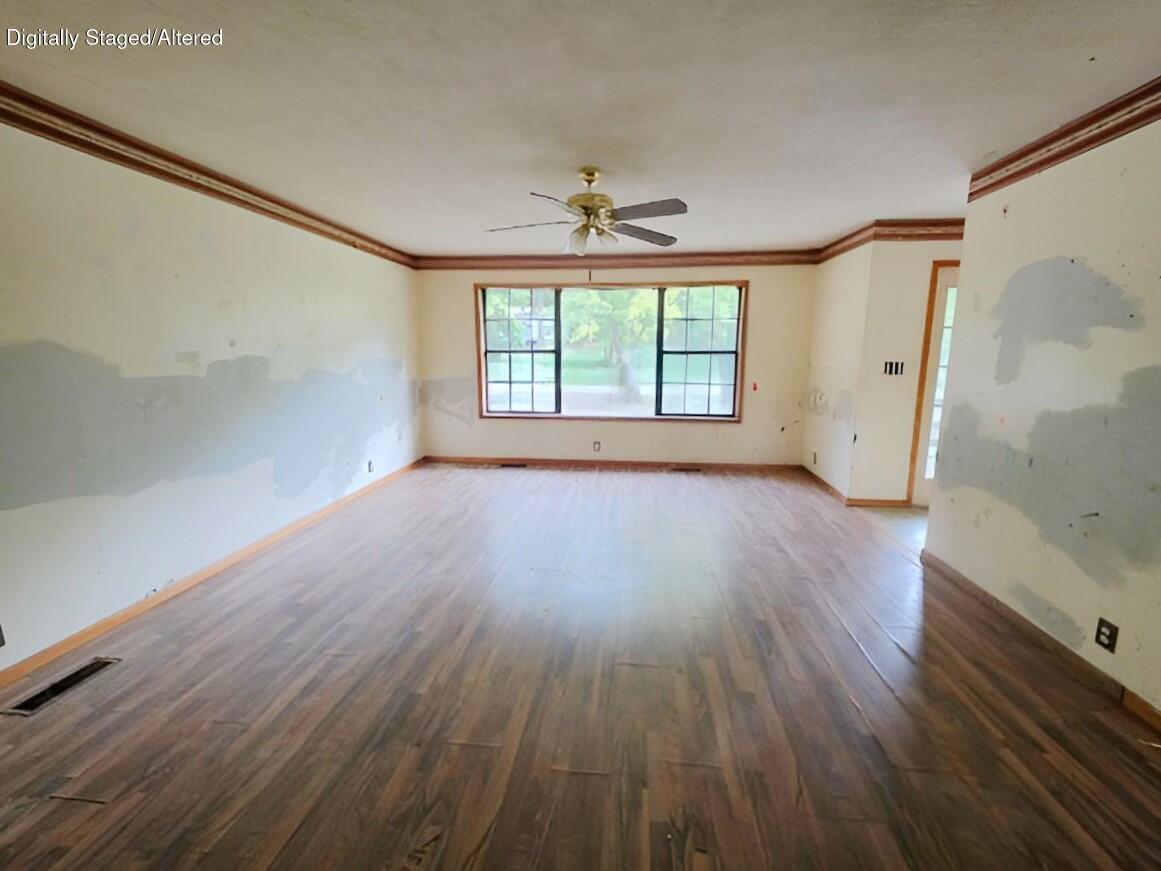 54 James Street Property Photo 4