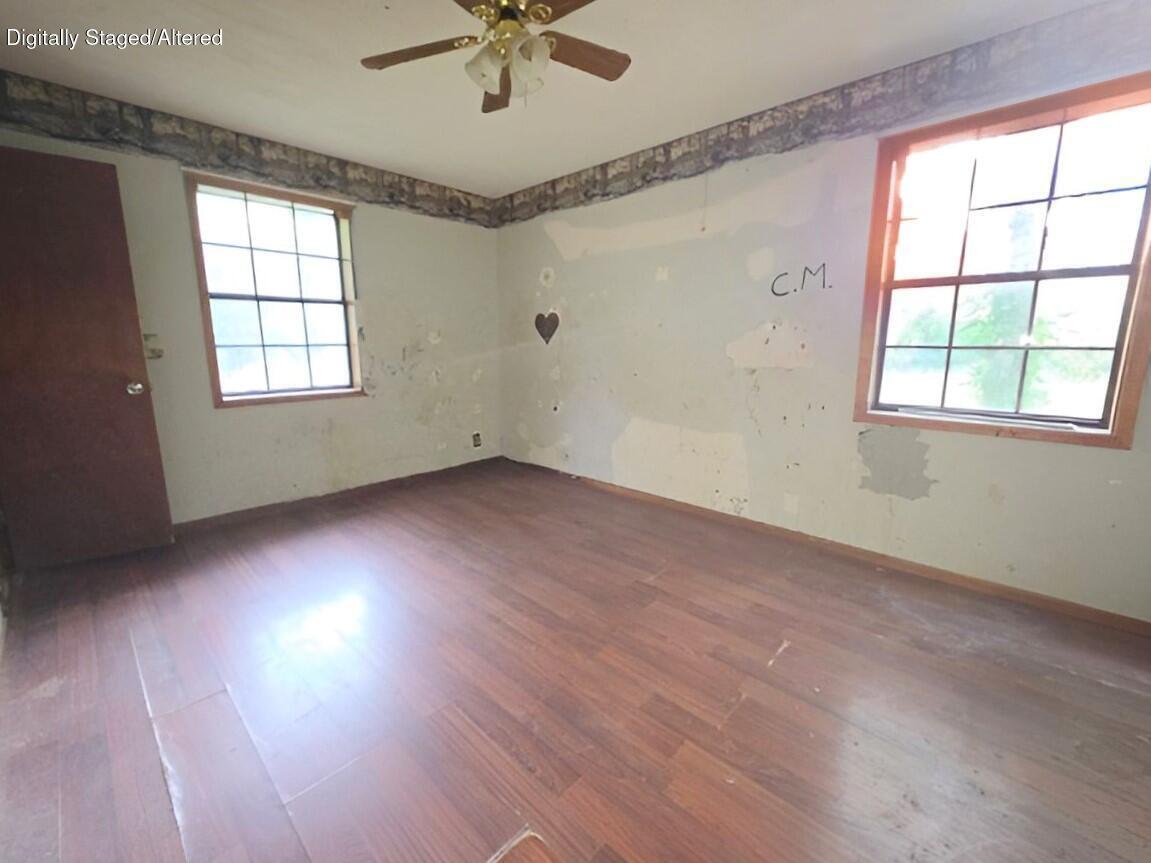 54 James Street Property Photo 17