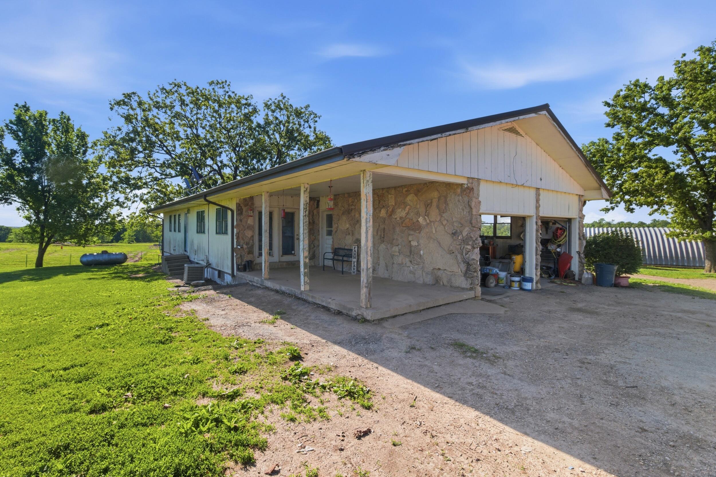 9290 Burton Branch Road Property Photo 43