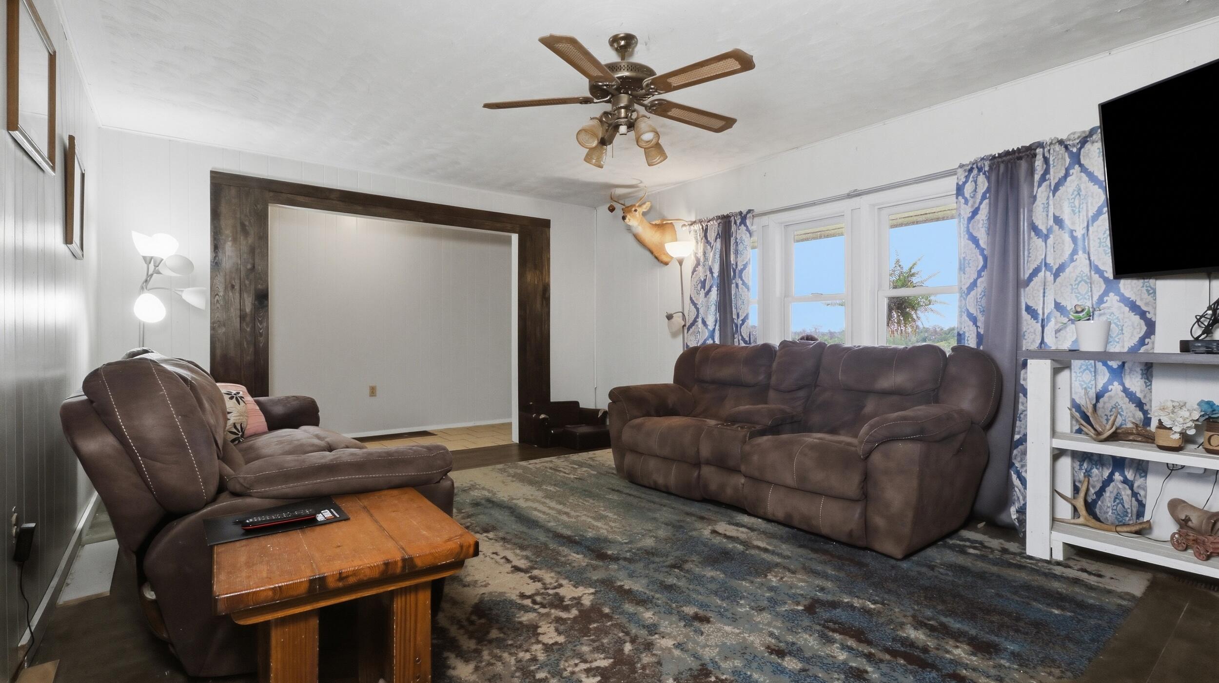9290 Burton Branch Road Property Photo 48
