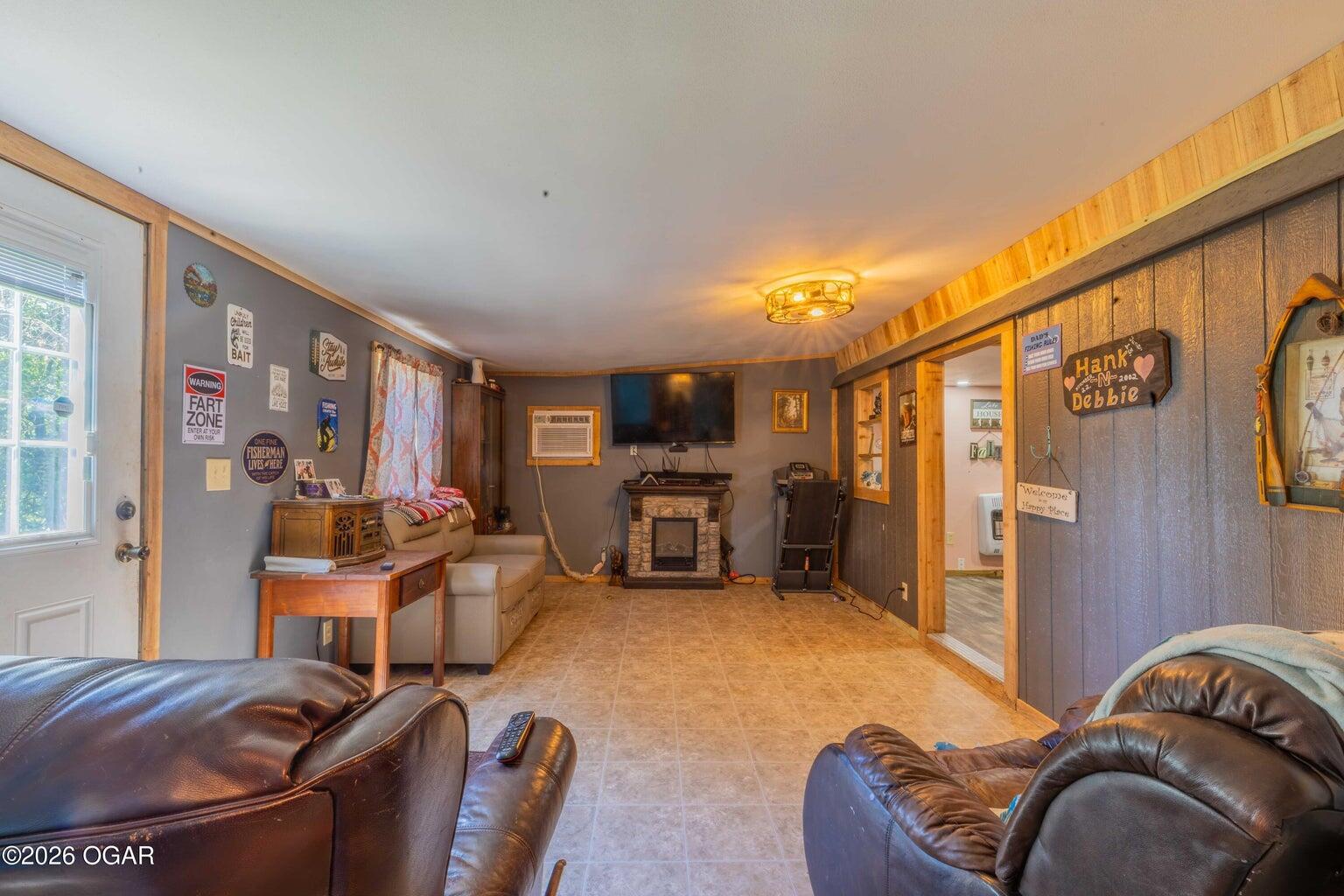 24901 South Deer Valley Road Property Photo 16
