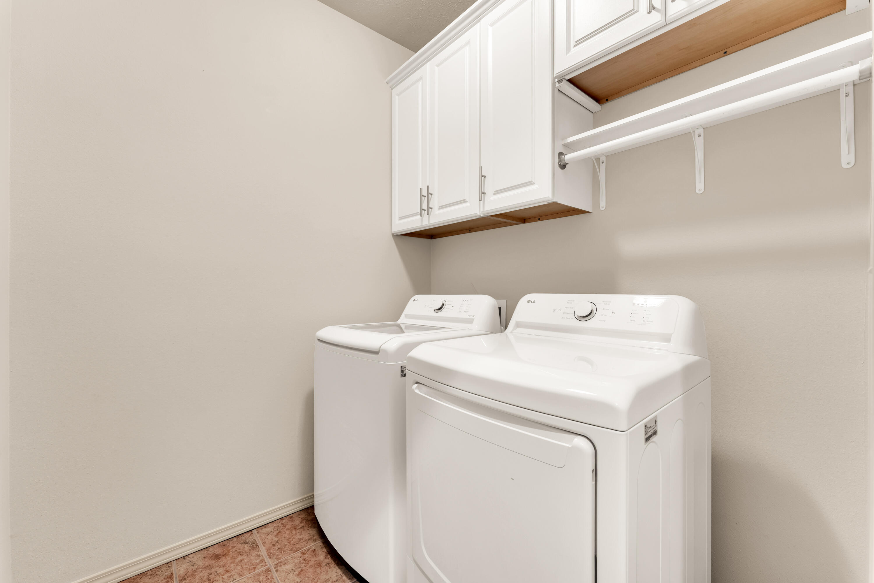1261 Golf Drive 2 Property Photo 27