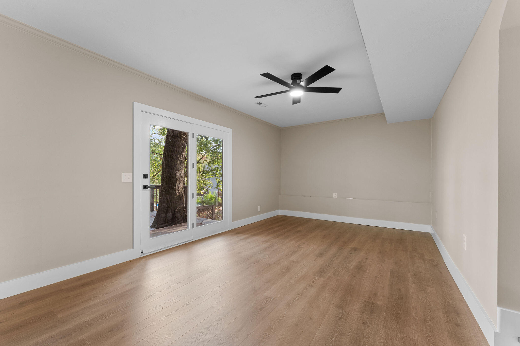 144 Santana Circle Property Photo 29