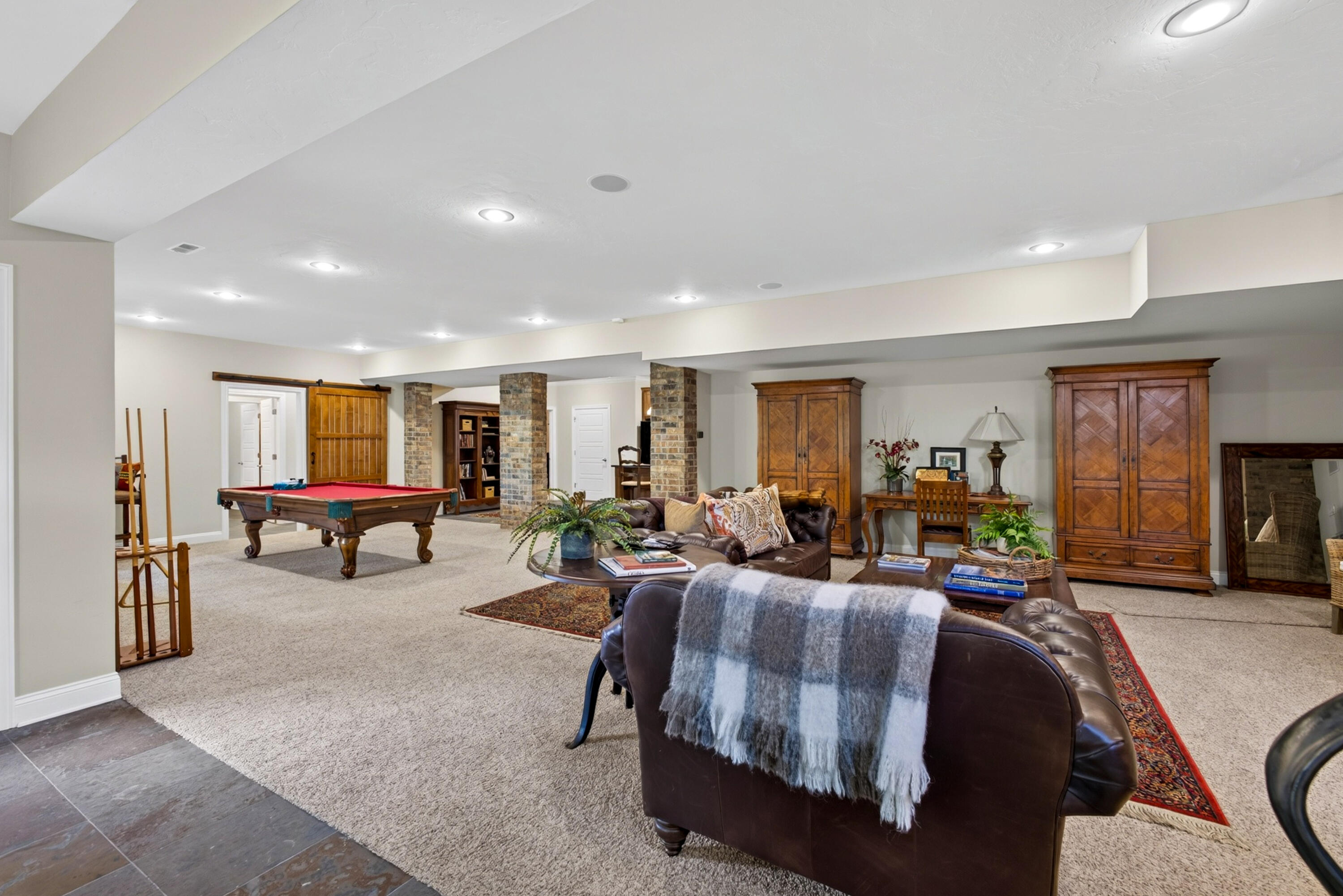 4105 East Brookdale Terrace Property Photo 42