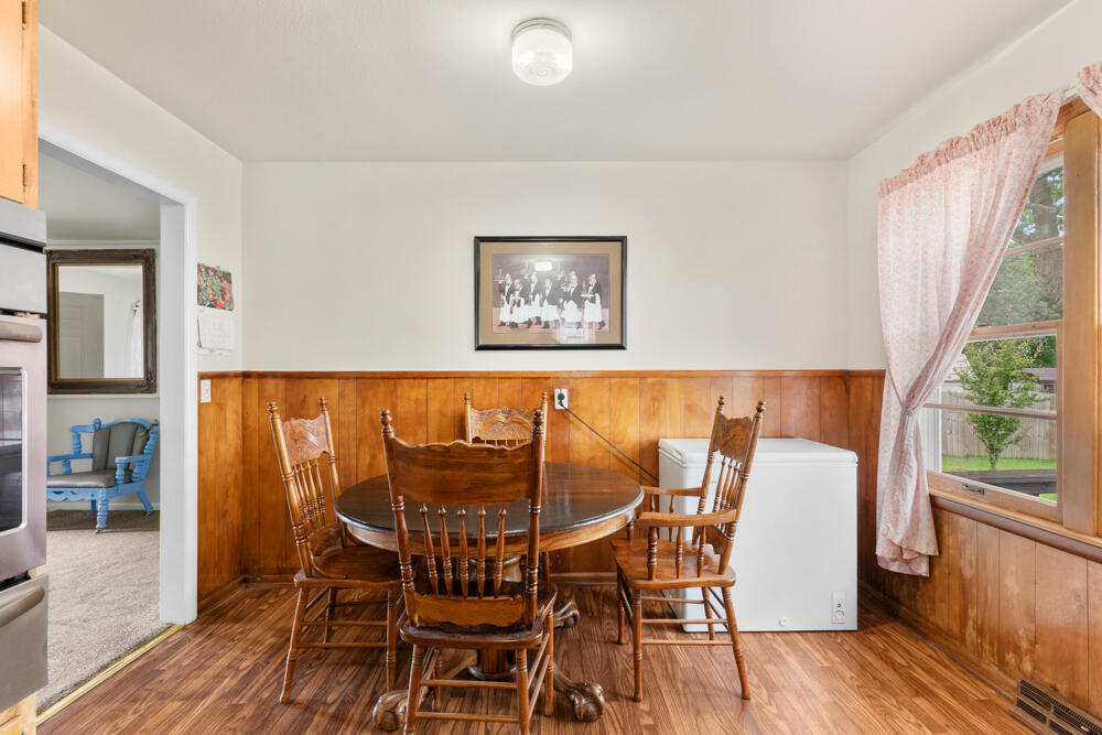 115 North Westview Drive Property Photo 9