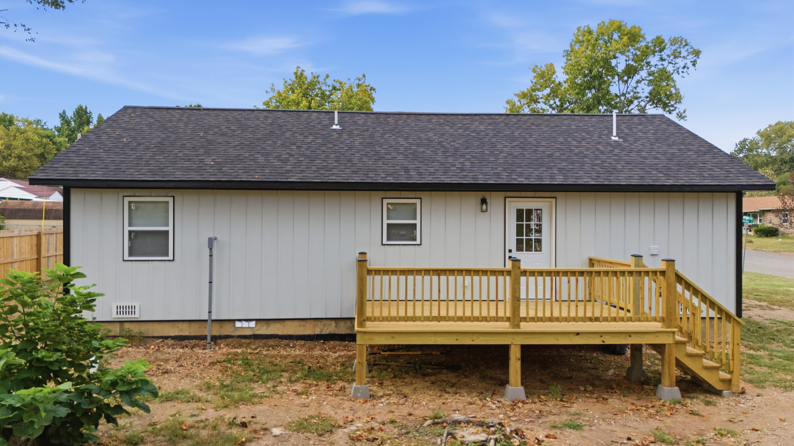 1313 Cynthia Drive Property Photo 3