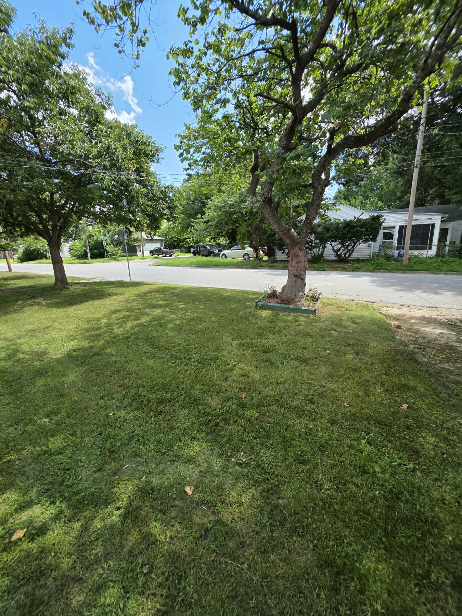 1125 South Main Avenue Property Photo 3