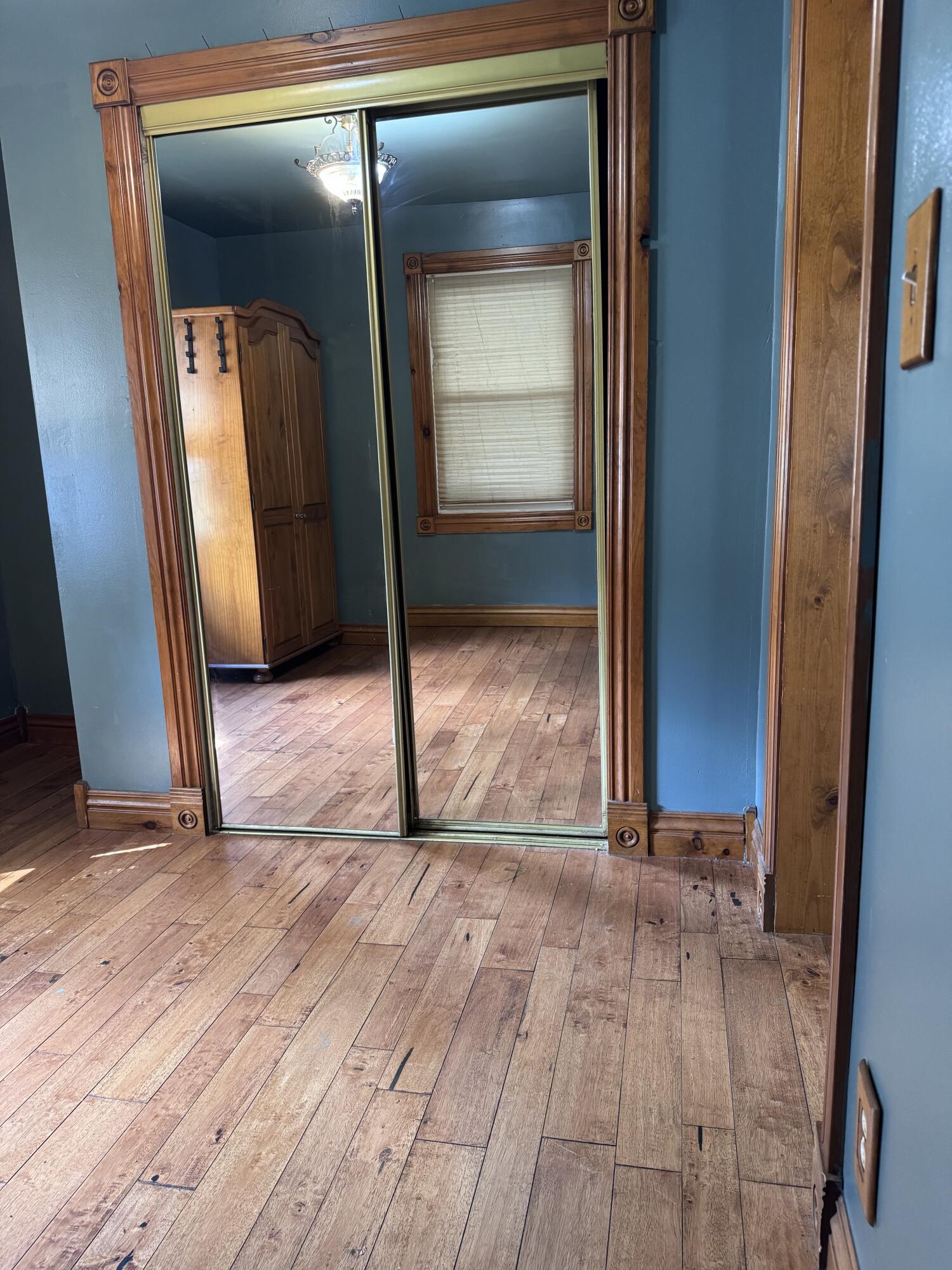 1125 South Main Avenue Property Photo 11