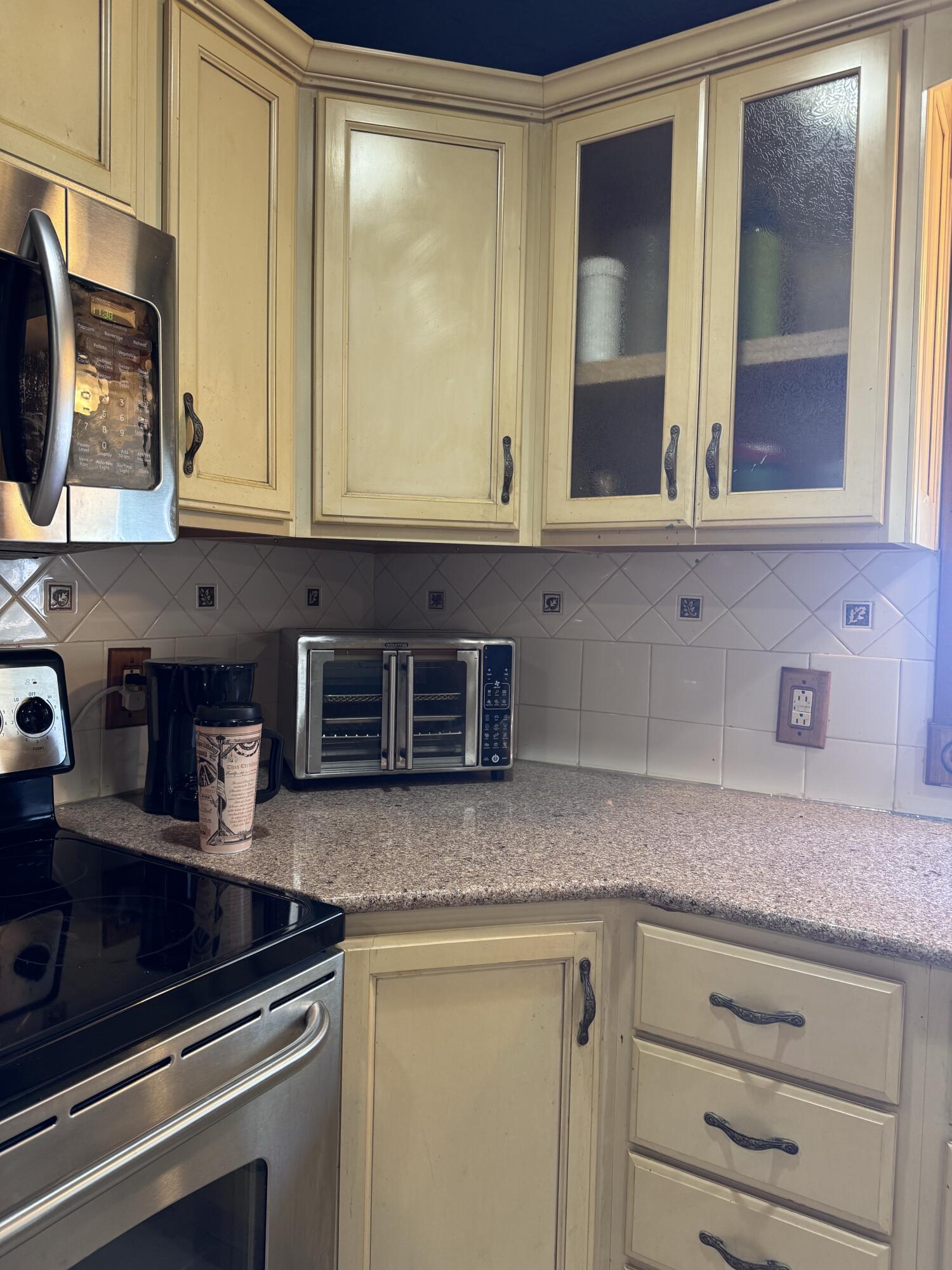 1125 South Main Avenue Property Photo 20