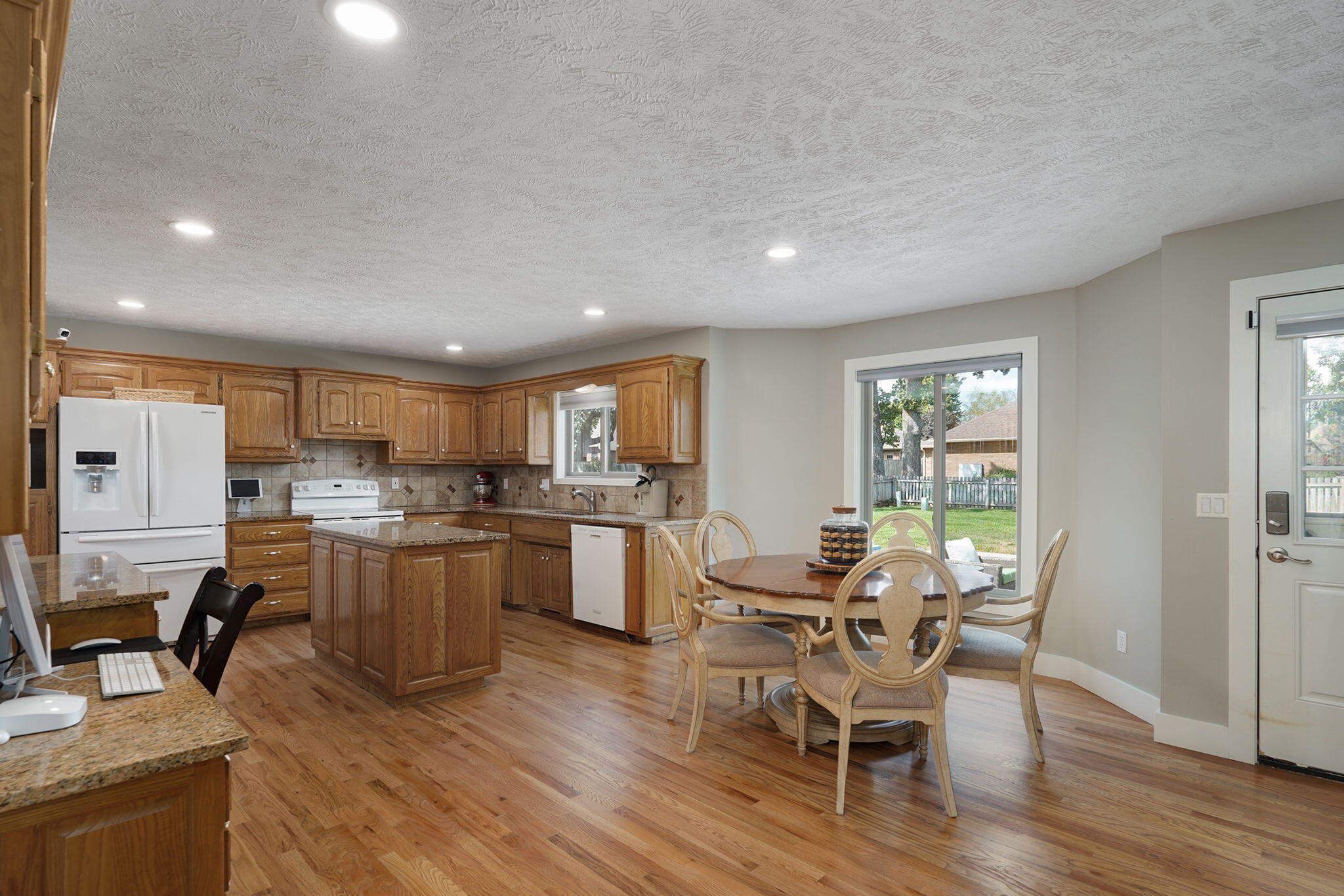 3745 West Randall Road Property Photo 11