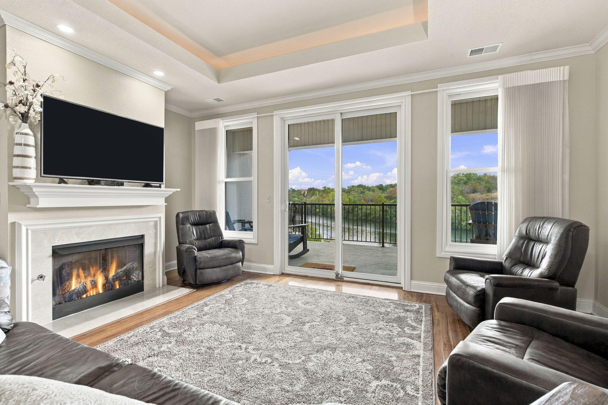 9407 Branson Landing Boulevard 9-407 Property Photo 6