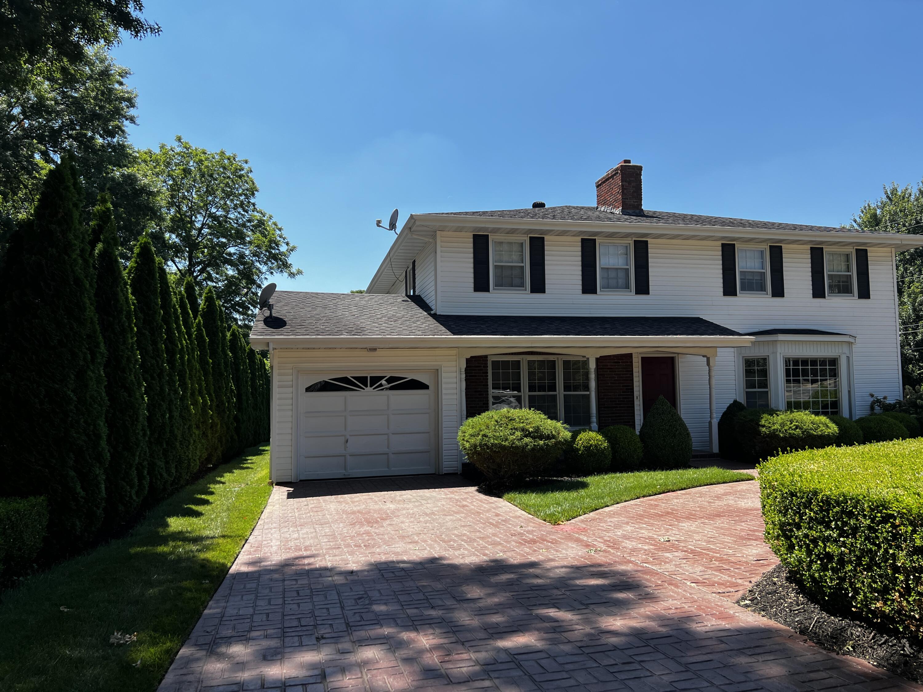 1905 South Ventura Avenue Property Photo 6