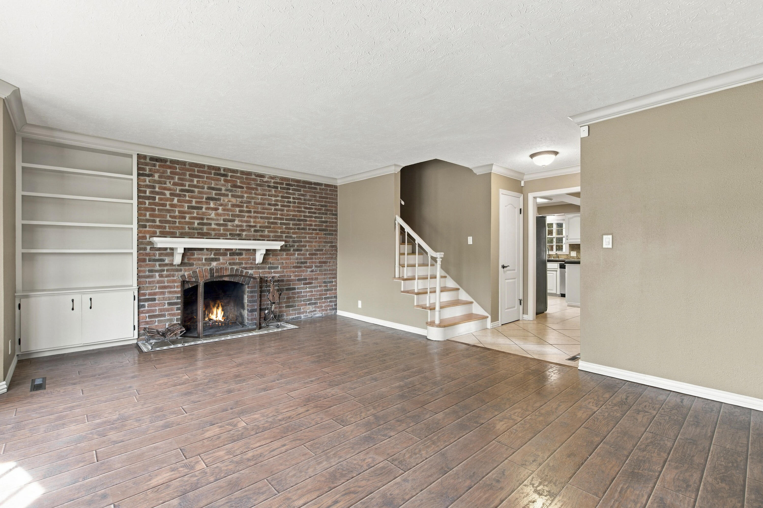 1905 South Ventura Avenue Property Photo 9