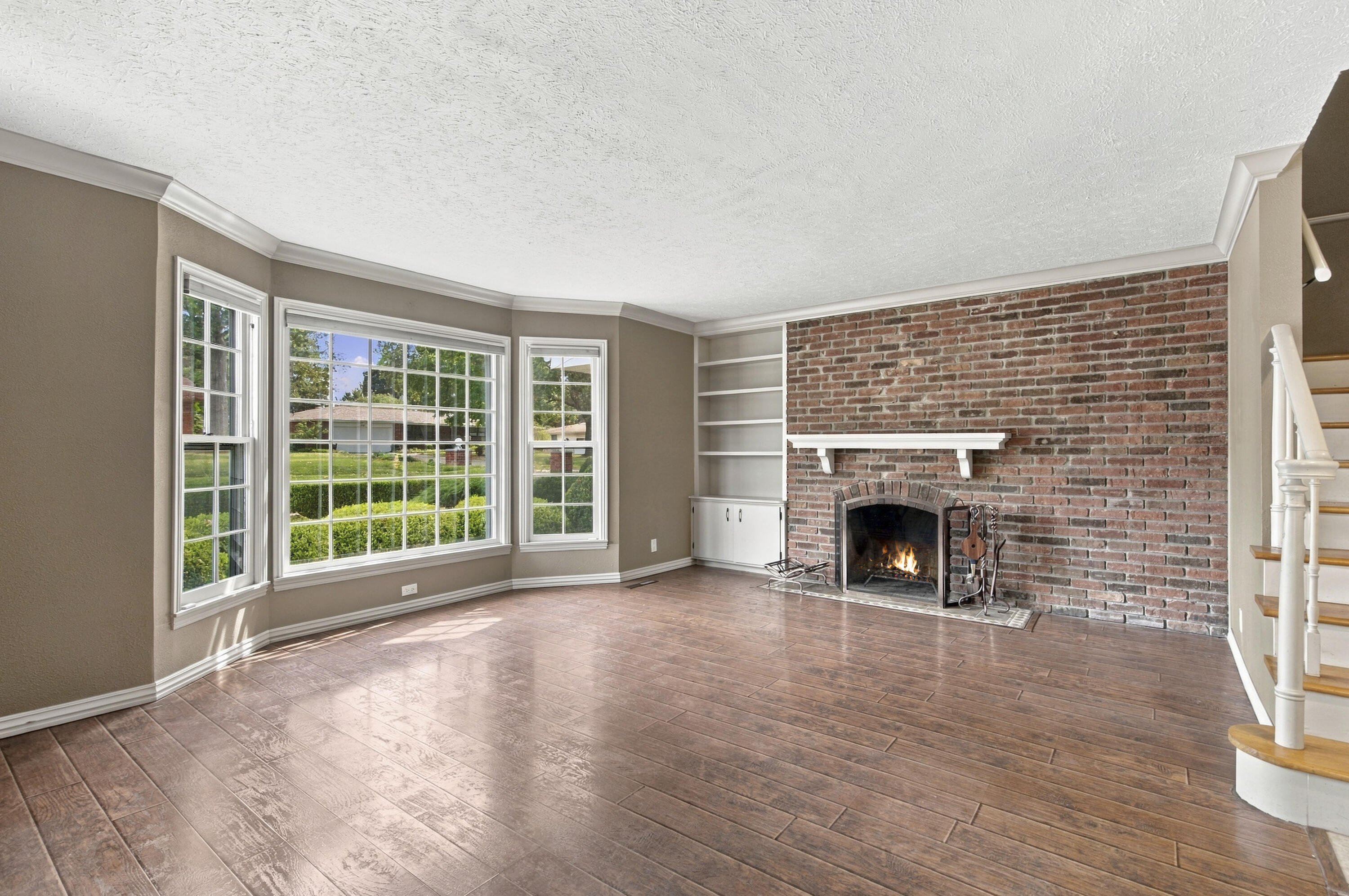 1905 South Ventura Avenue Property Photo 9