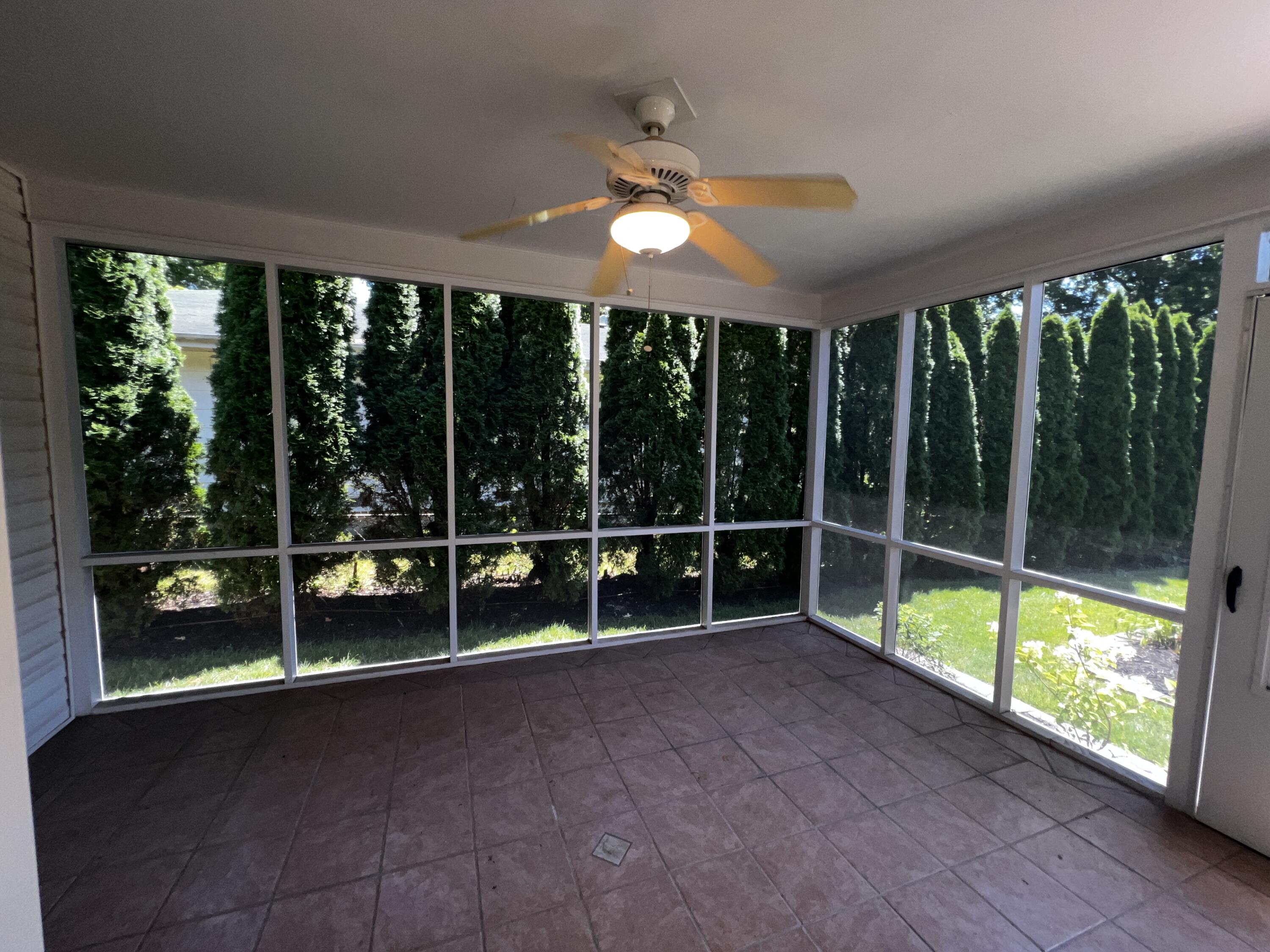 1905 South Ventura Avenue Property Photo 38