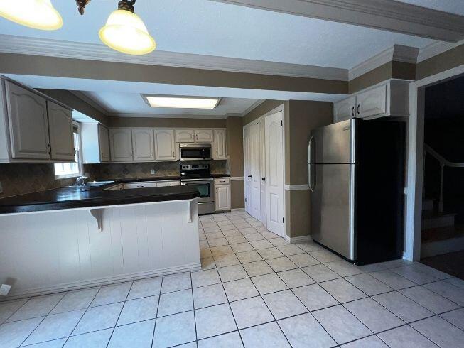 1905 South Ventura Avenue Property Photo 45