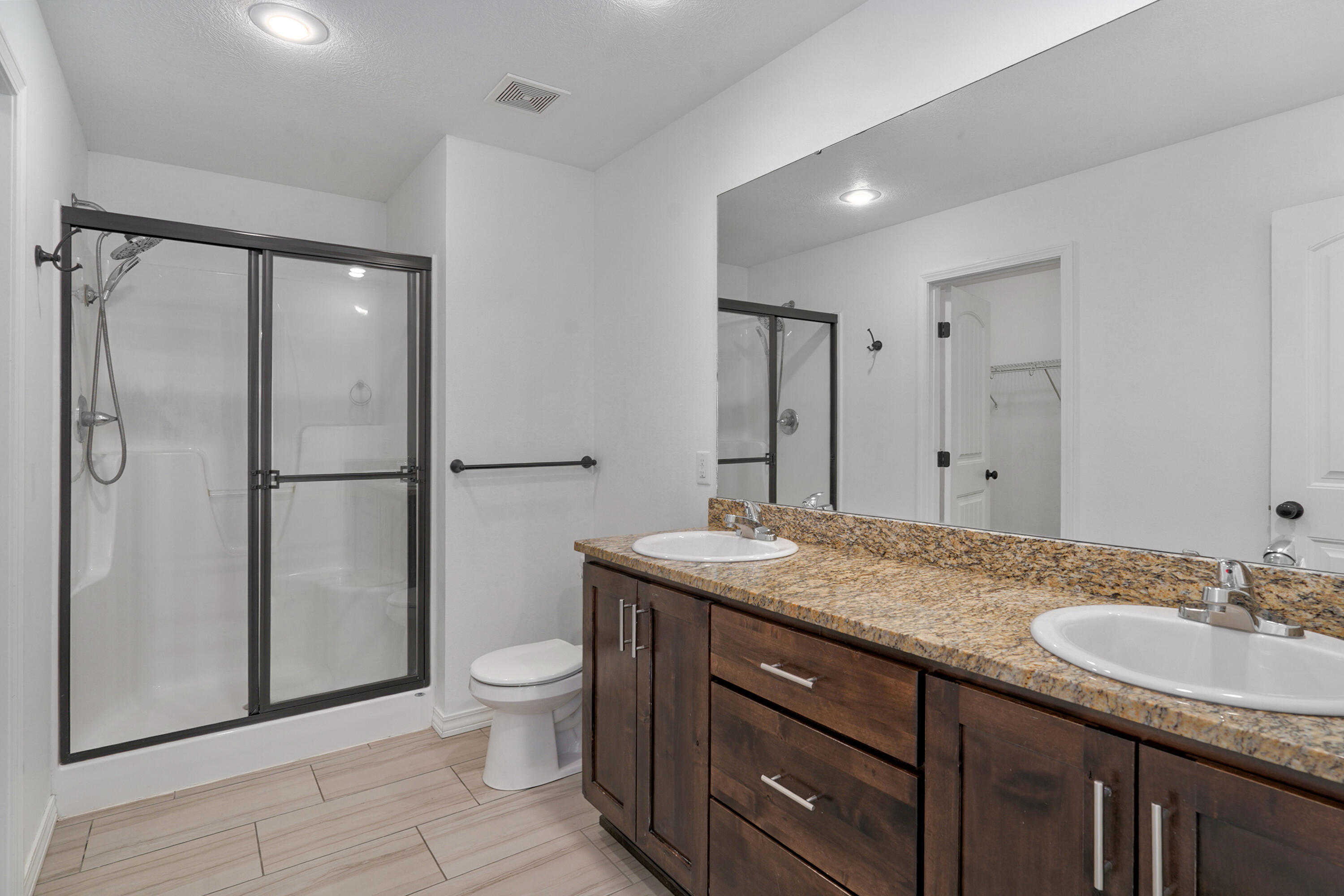 674 North Rockingham Avenue Property Photo 17