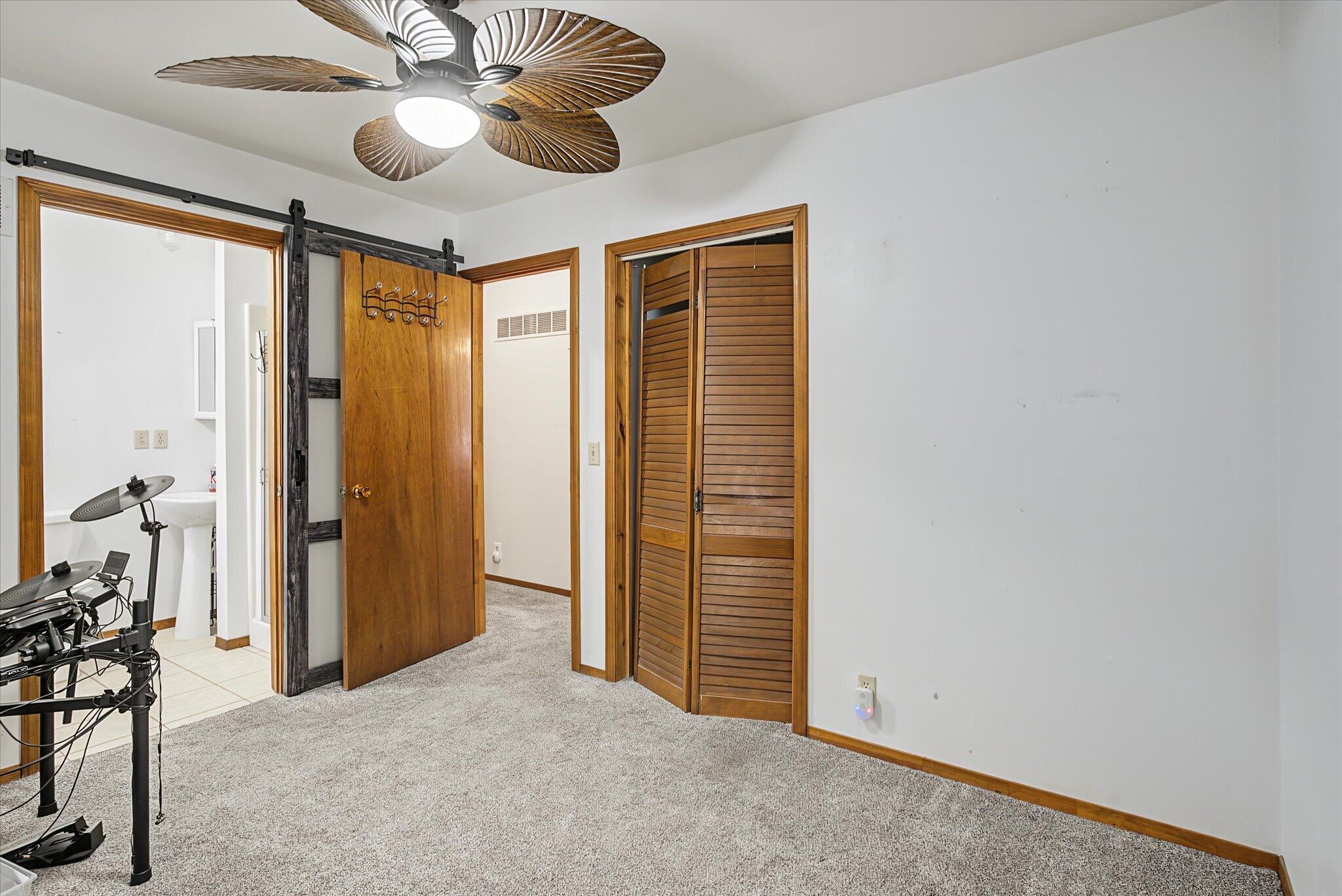 24657 Maple Street Property Photo 18