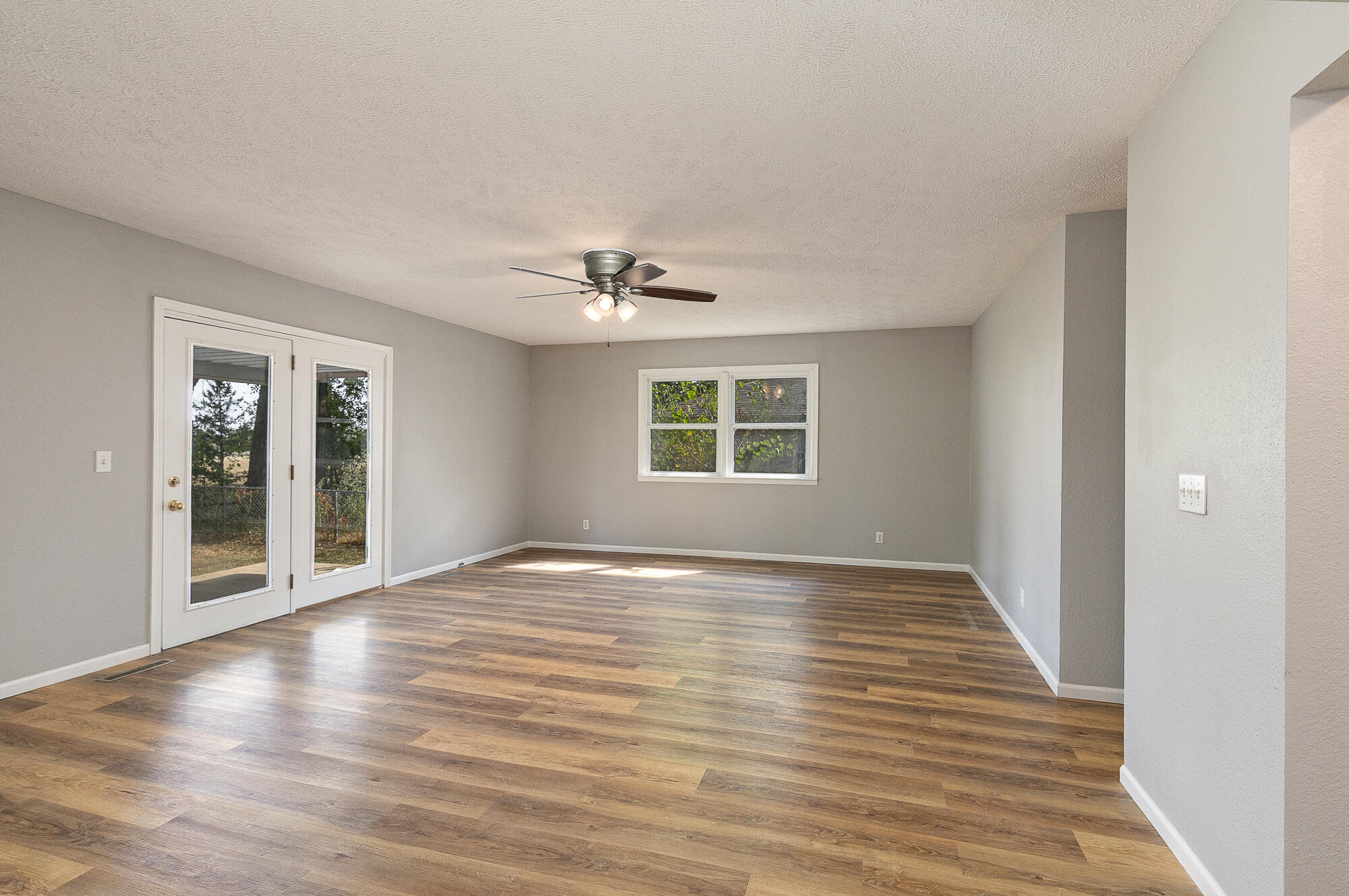 2117 West Northwood Street Property Photo 11