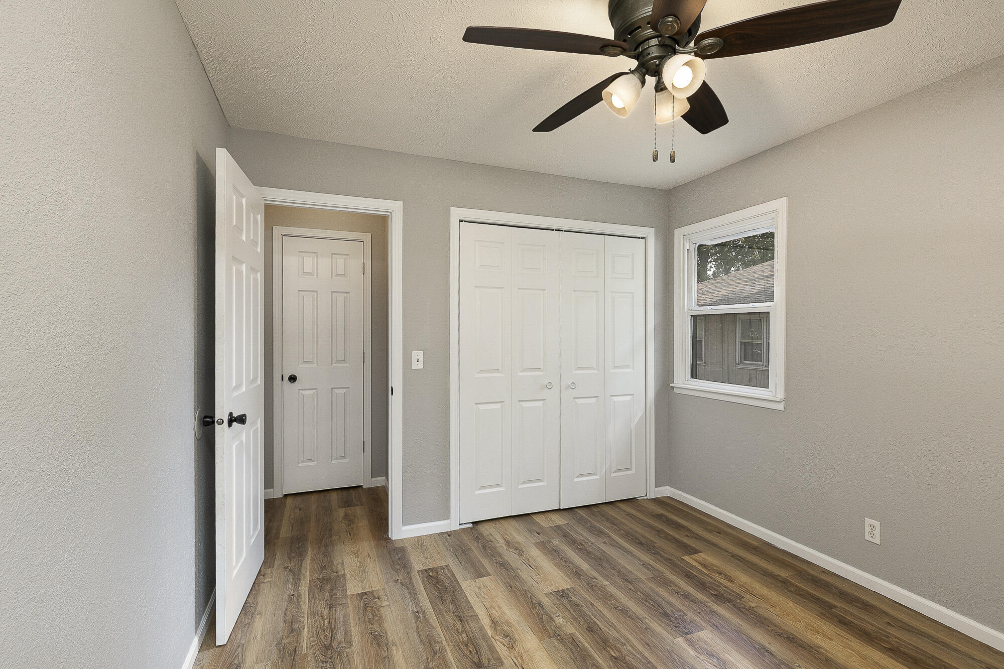 2117 West Northwood Street Property Photo 20