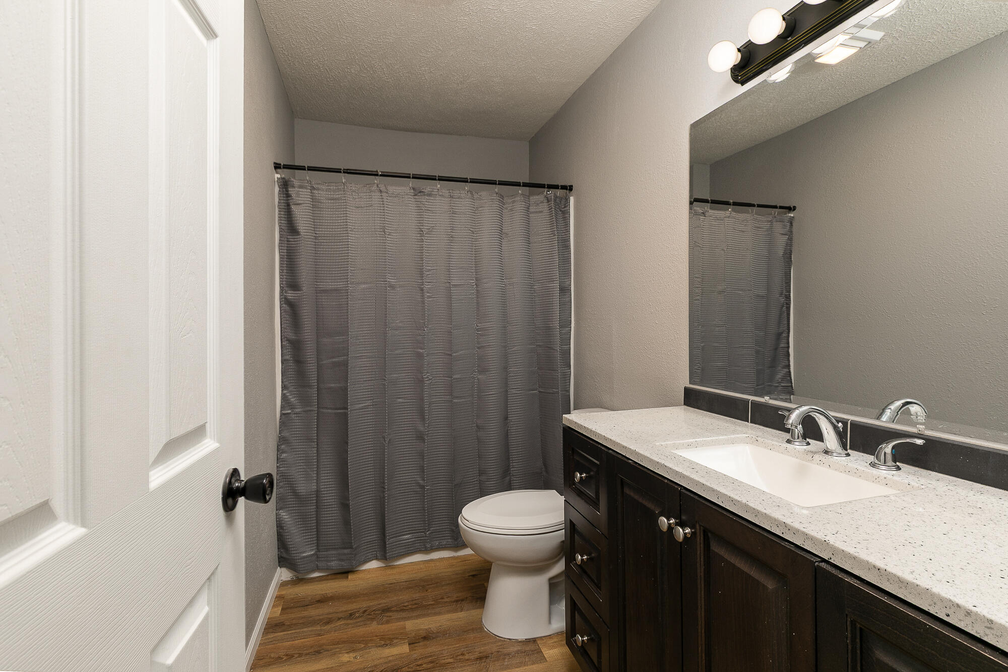 2117 West Northwood Street Property Photo 23