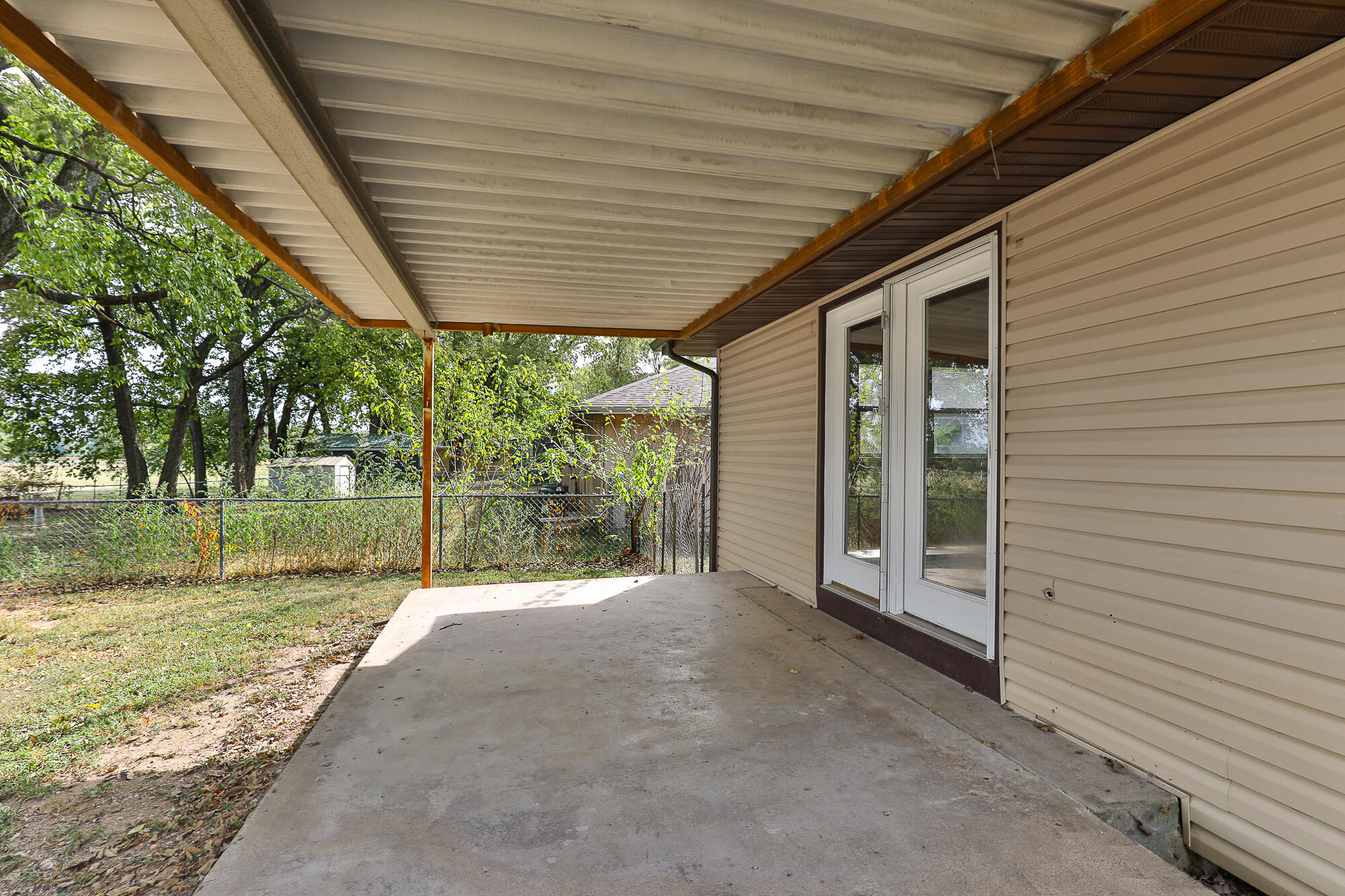 2117 West Northwood Street Property Photo 24