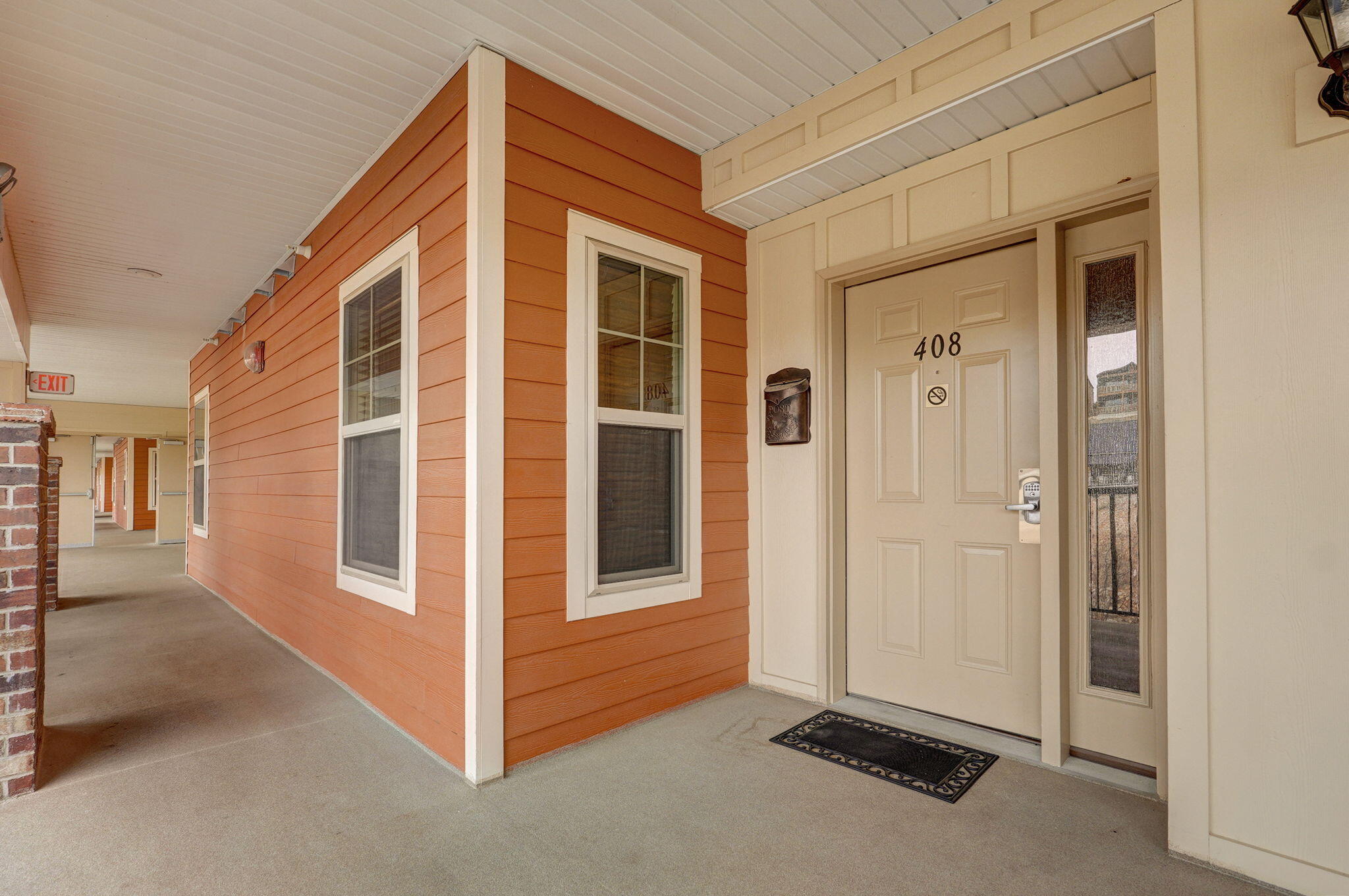 200 Majestic Dr Unit 408 Property Photo 3
