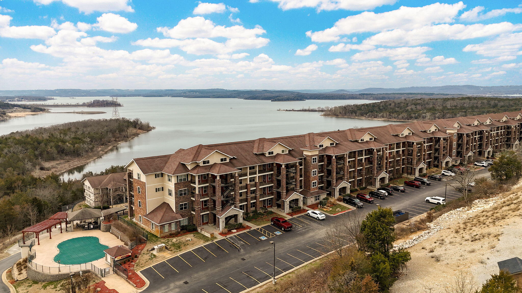 200 Majestic Dr Unit 408 Property Photo 59
