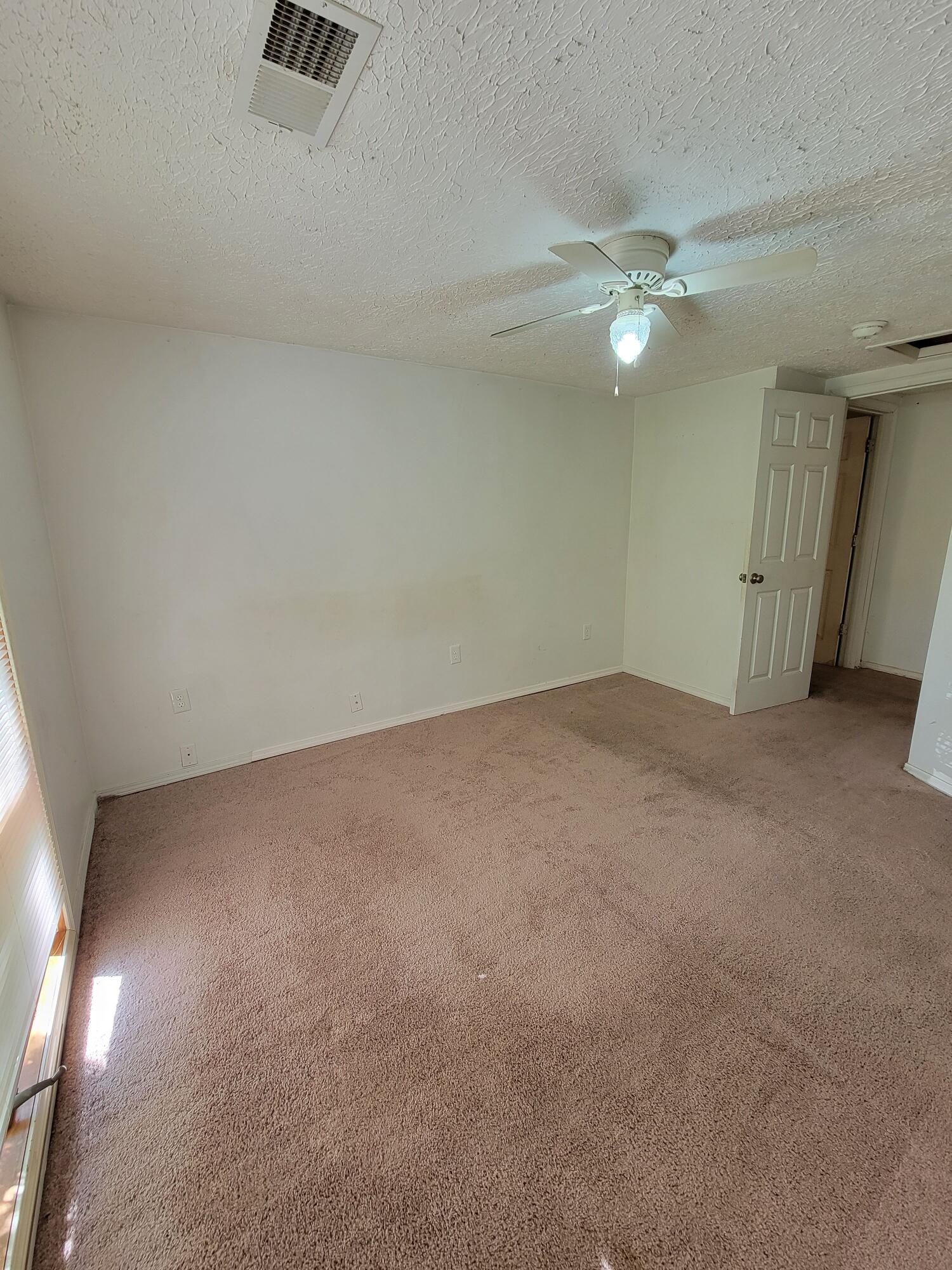 2929 West Madison Street Property Photo 6