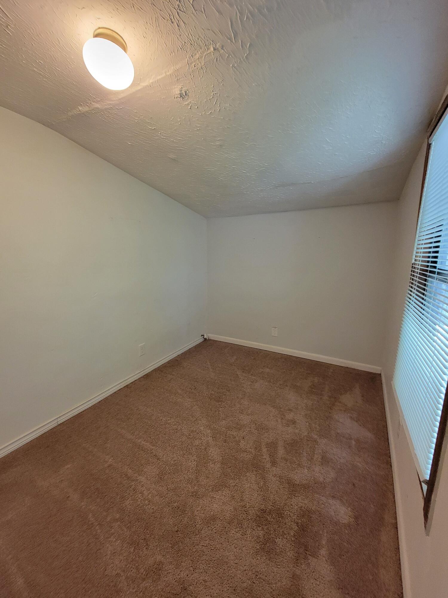 2929 West Madison Street Property Photo 12