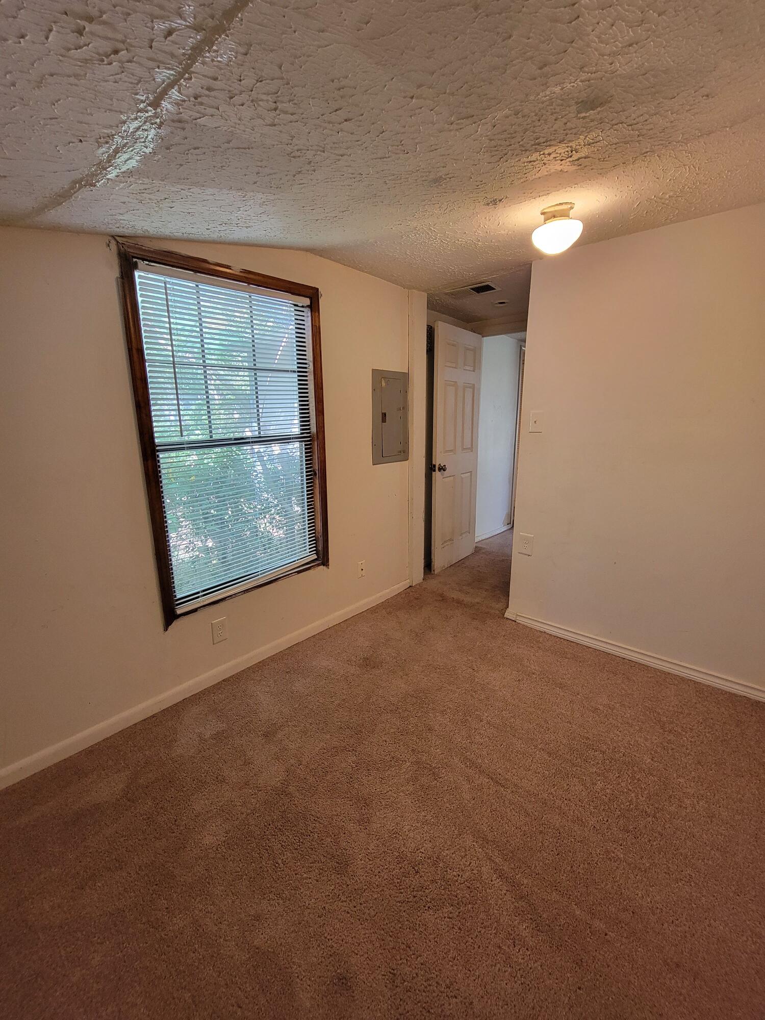 2929 West Madison Street Property Photo 13