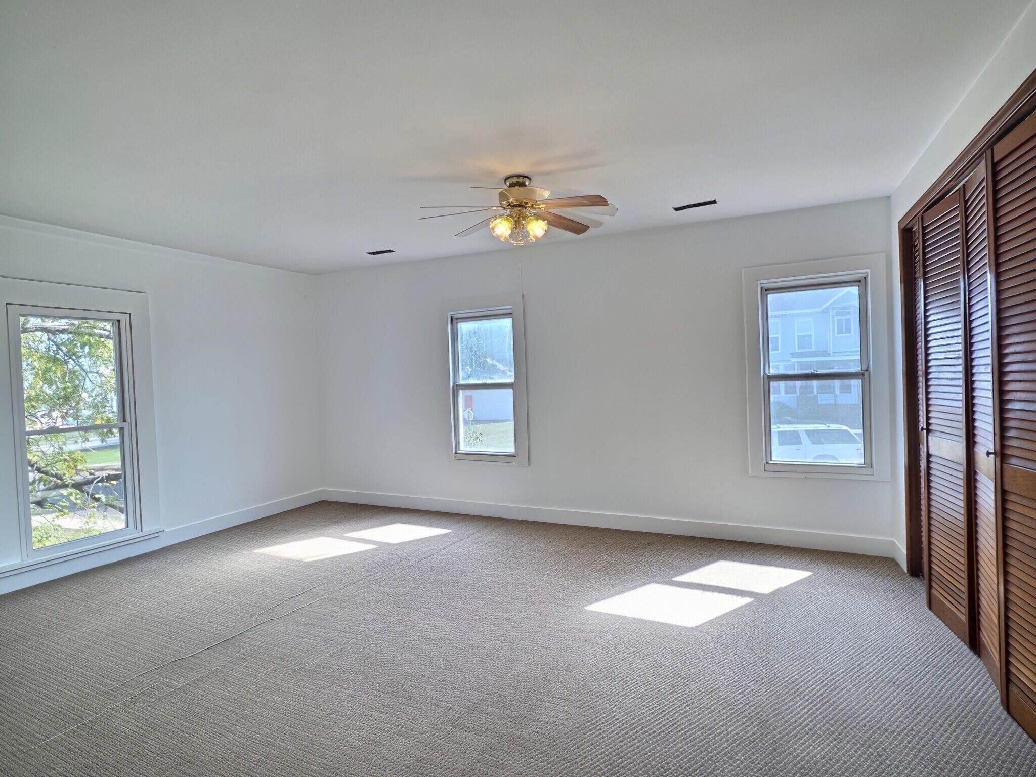 600 West 4th Street Property Photo 23