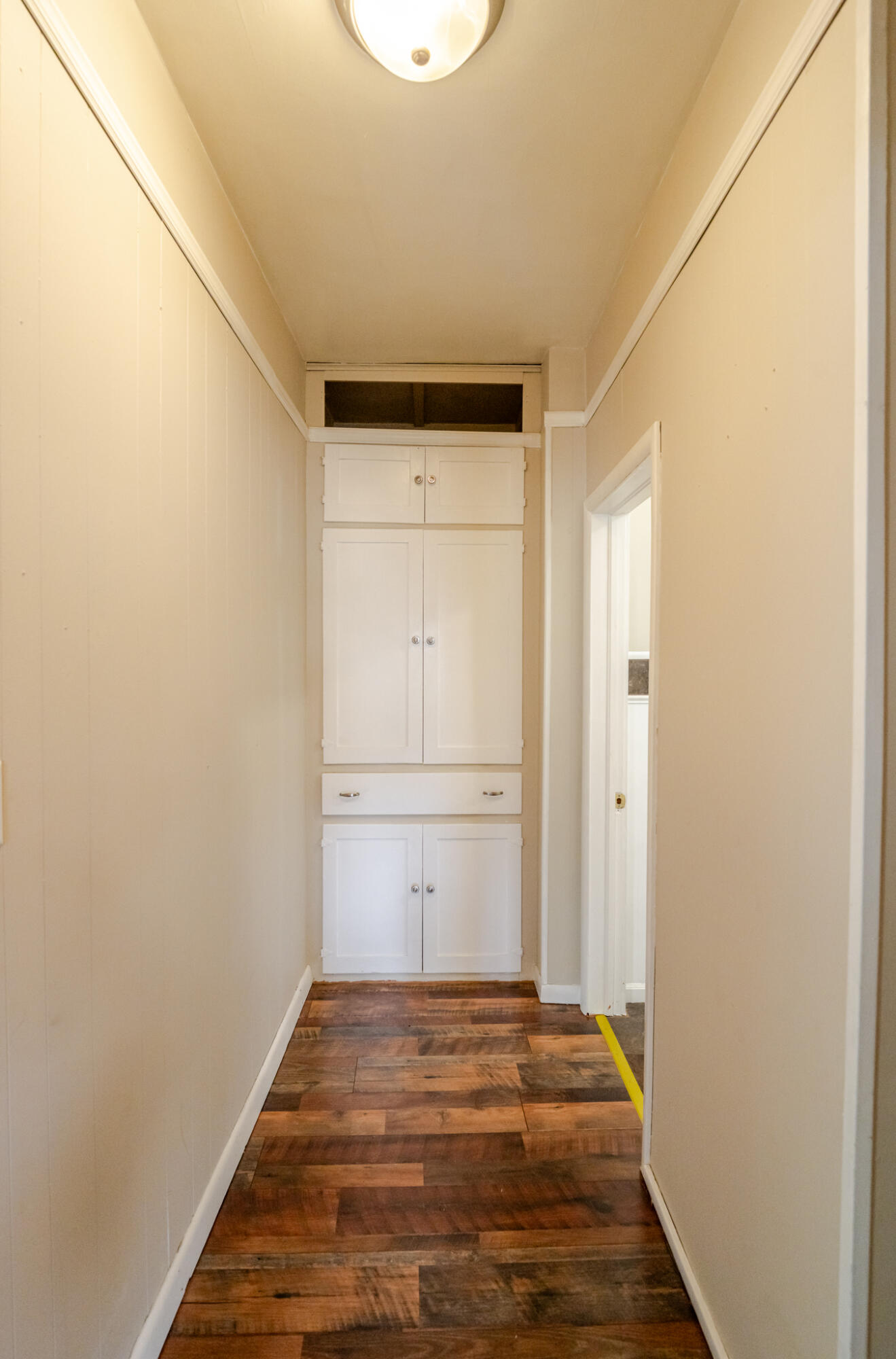 518 West College Street Property Photo 29