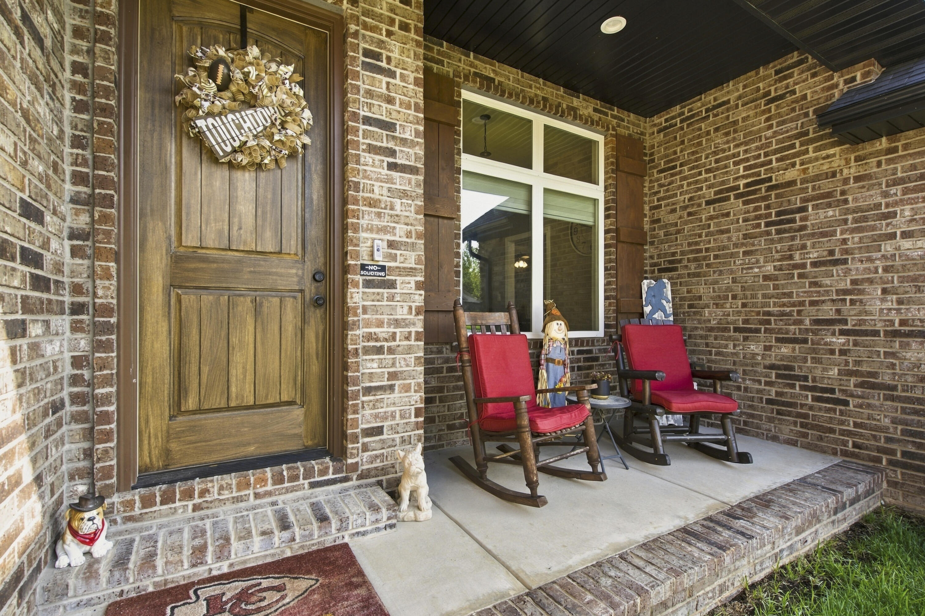 1163 East Headley Street Property Photo 1