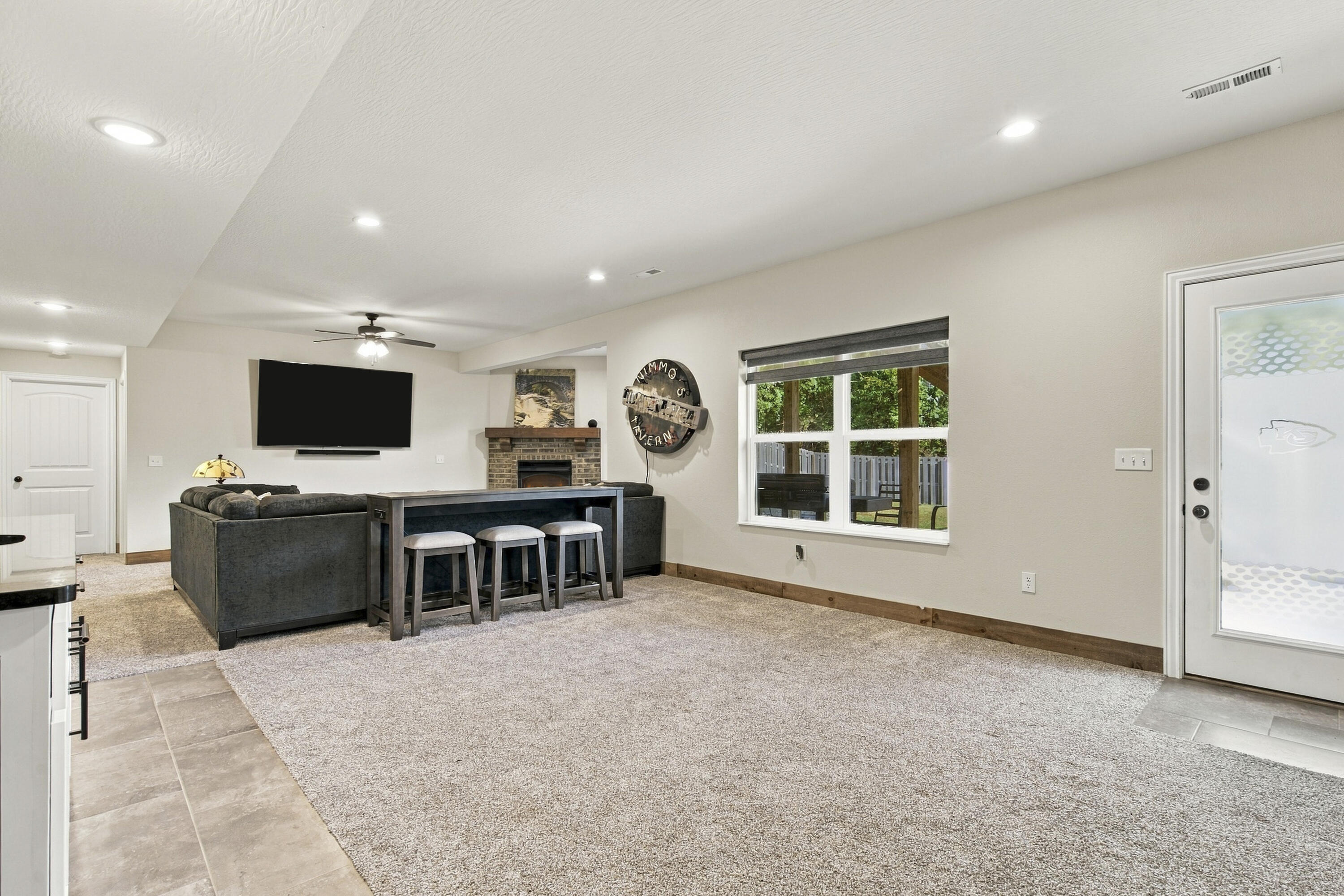 1163 East Headley Street Property Photo 19