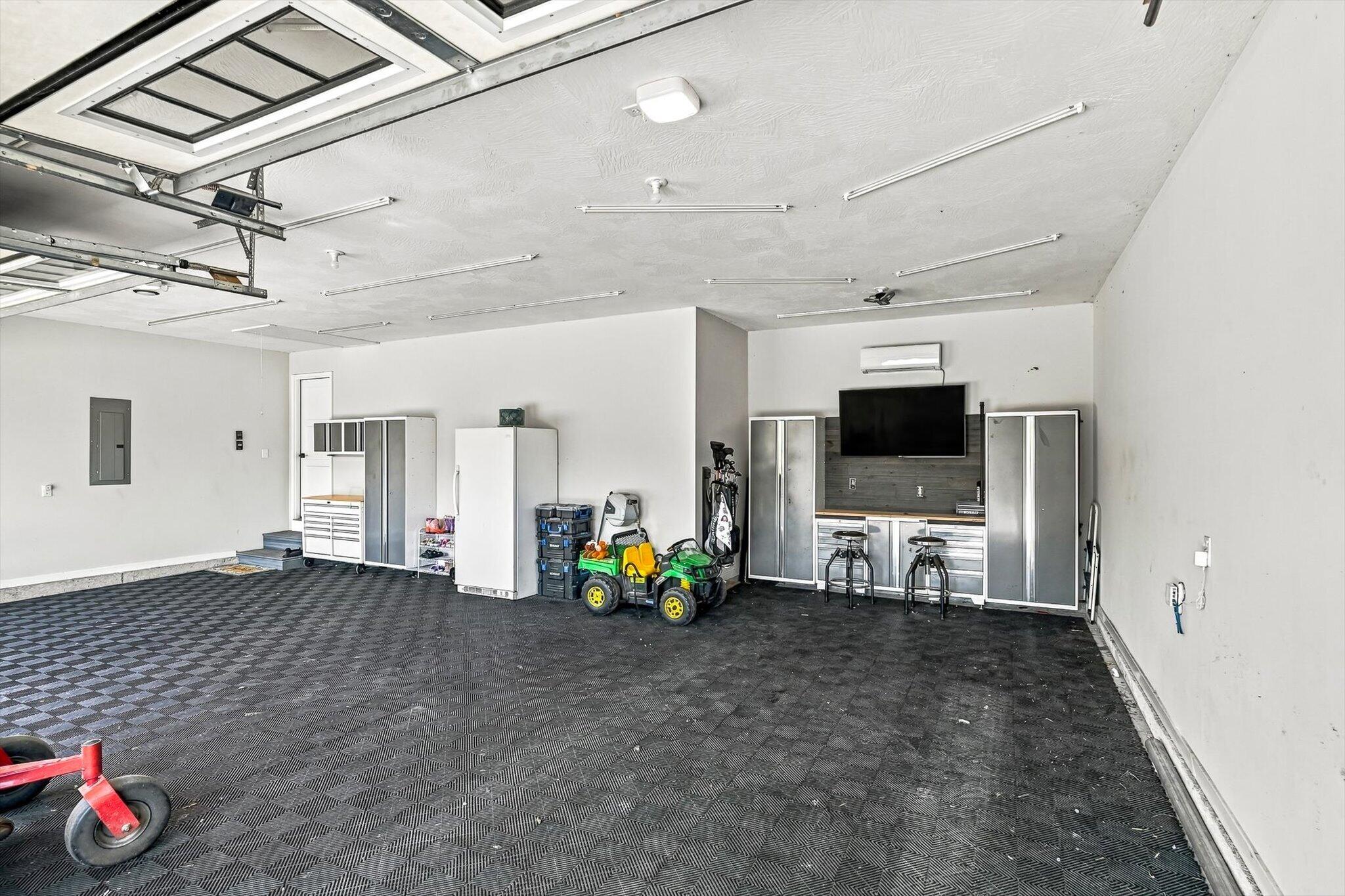 3773 Highway K Property Photo 38