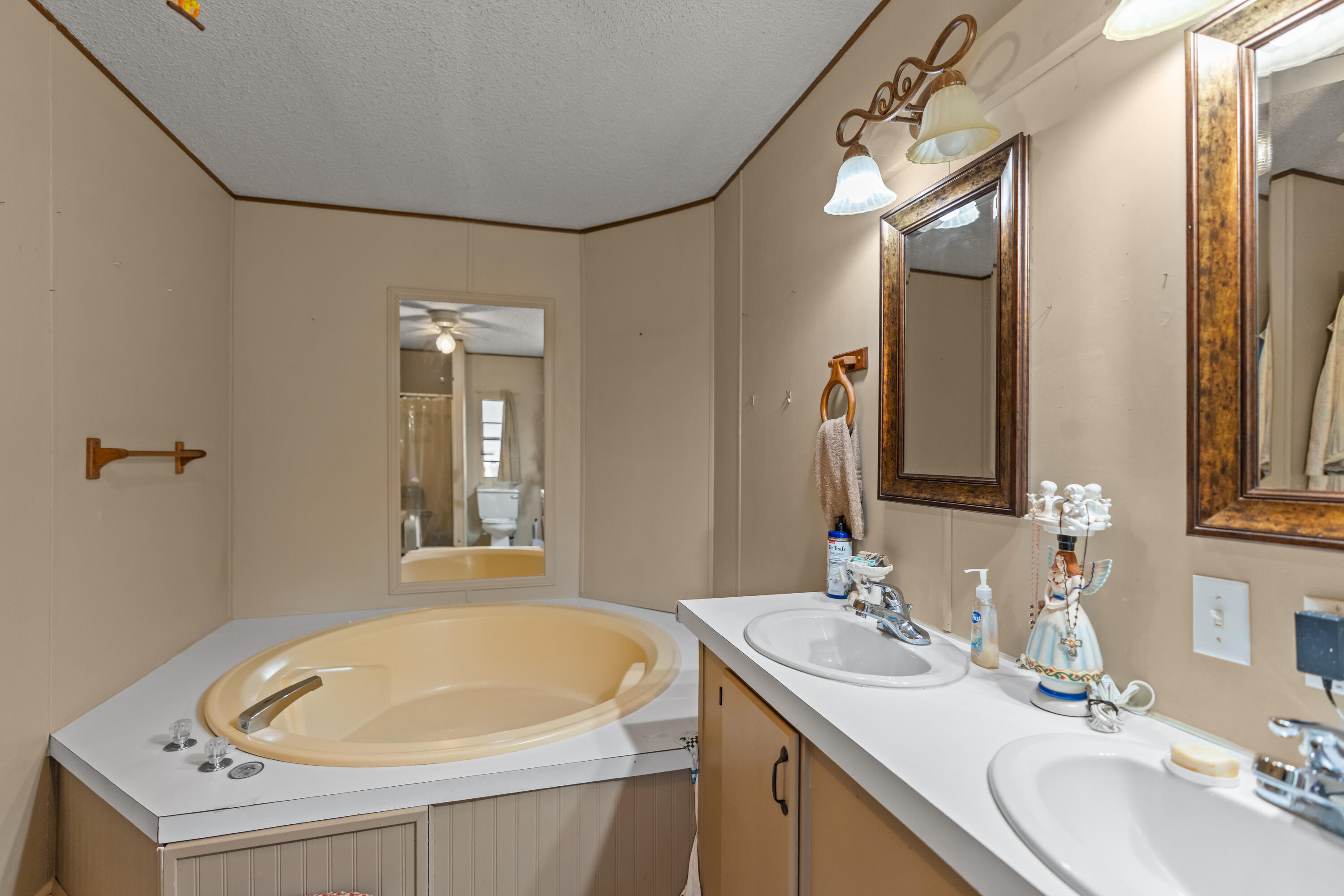 2015 Aspen Road Property Photo 29