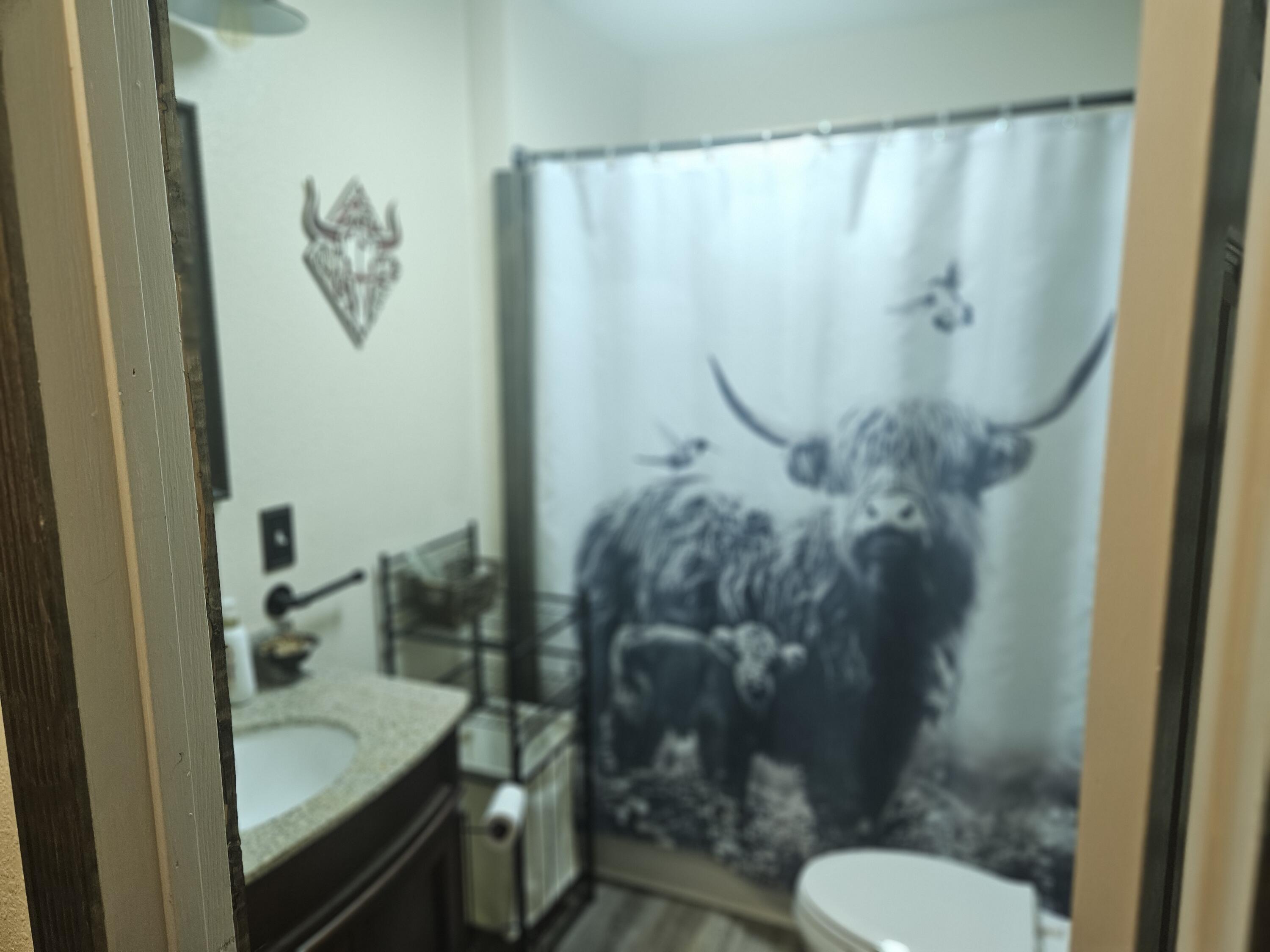 999 East Sunshine Drive Property Photo 13