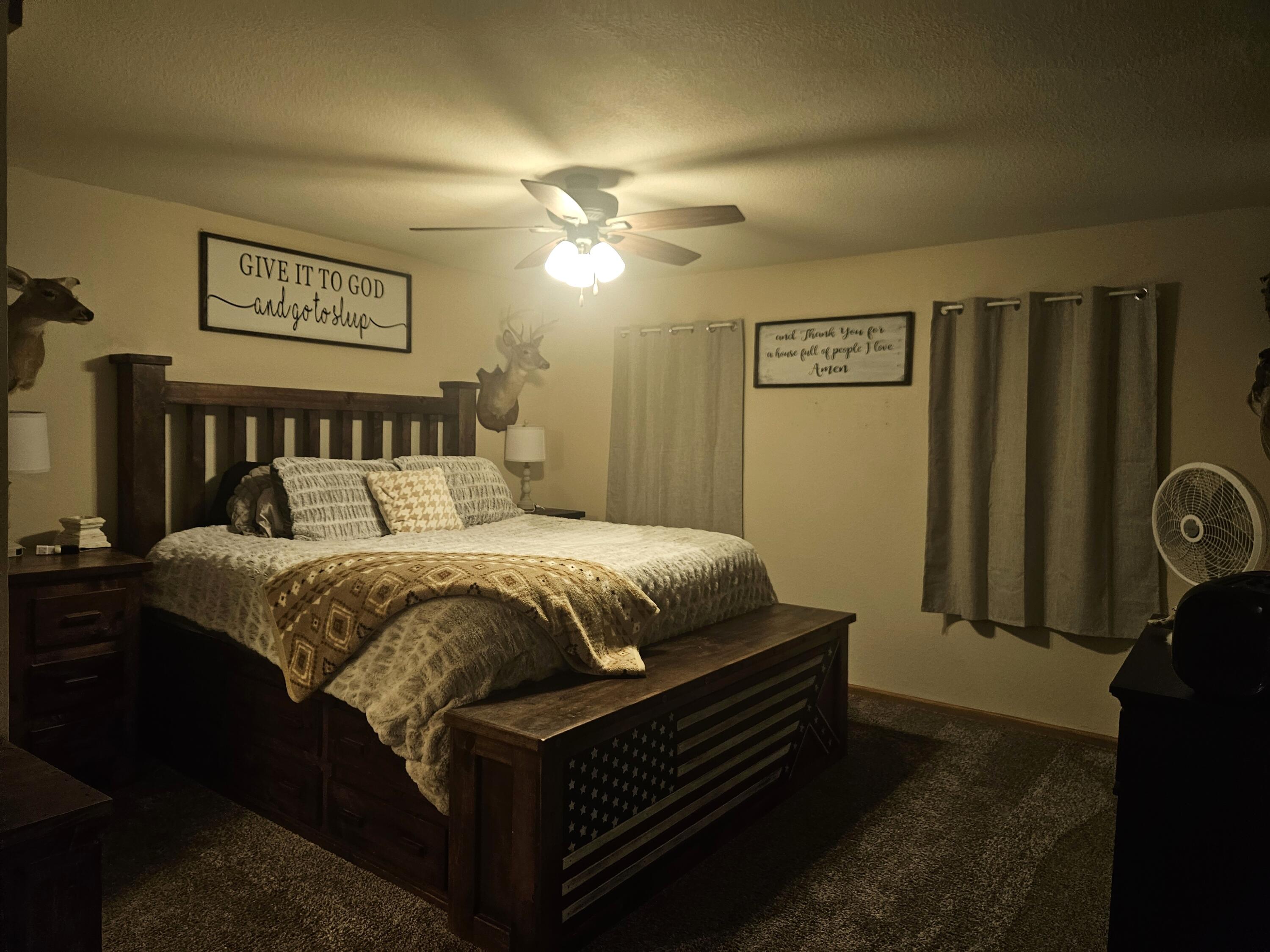 999 East Sunshine Drive Property Photo 15
