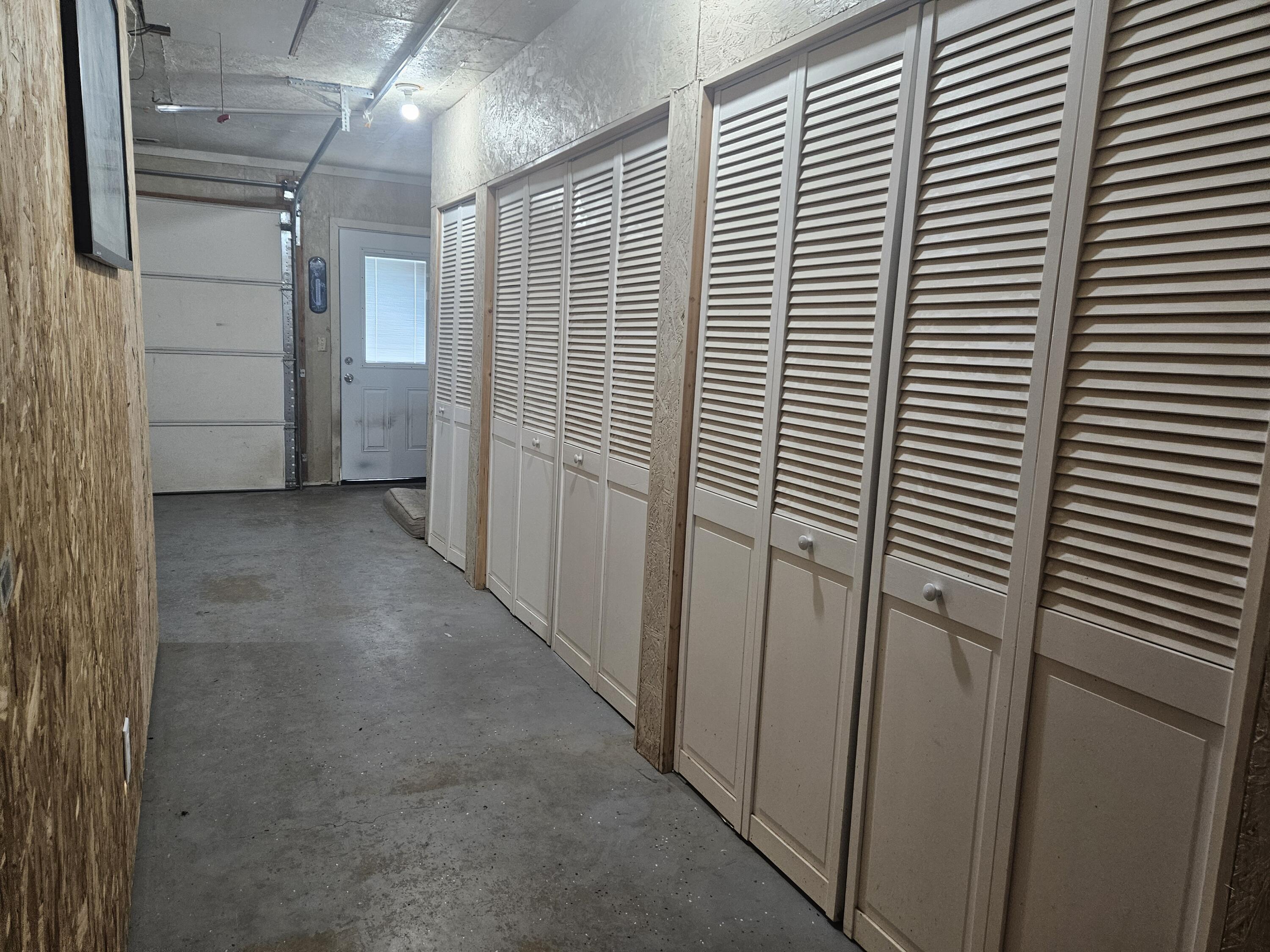 999 East Sunshine Drive Property Photo 19