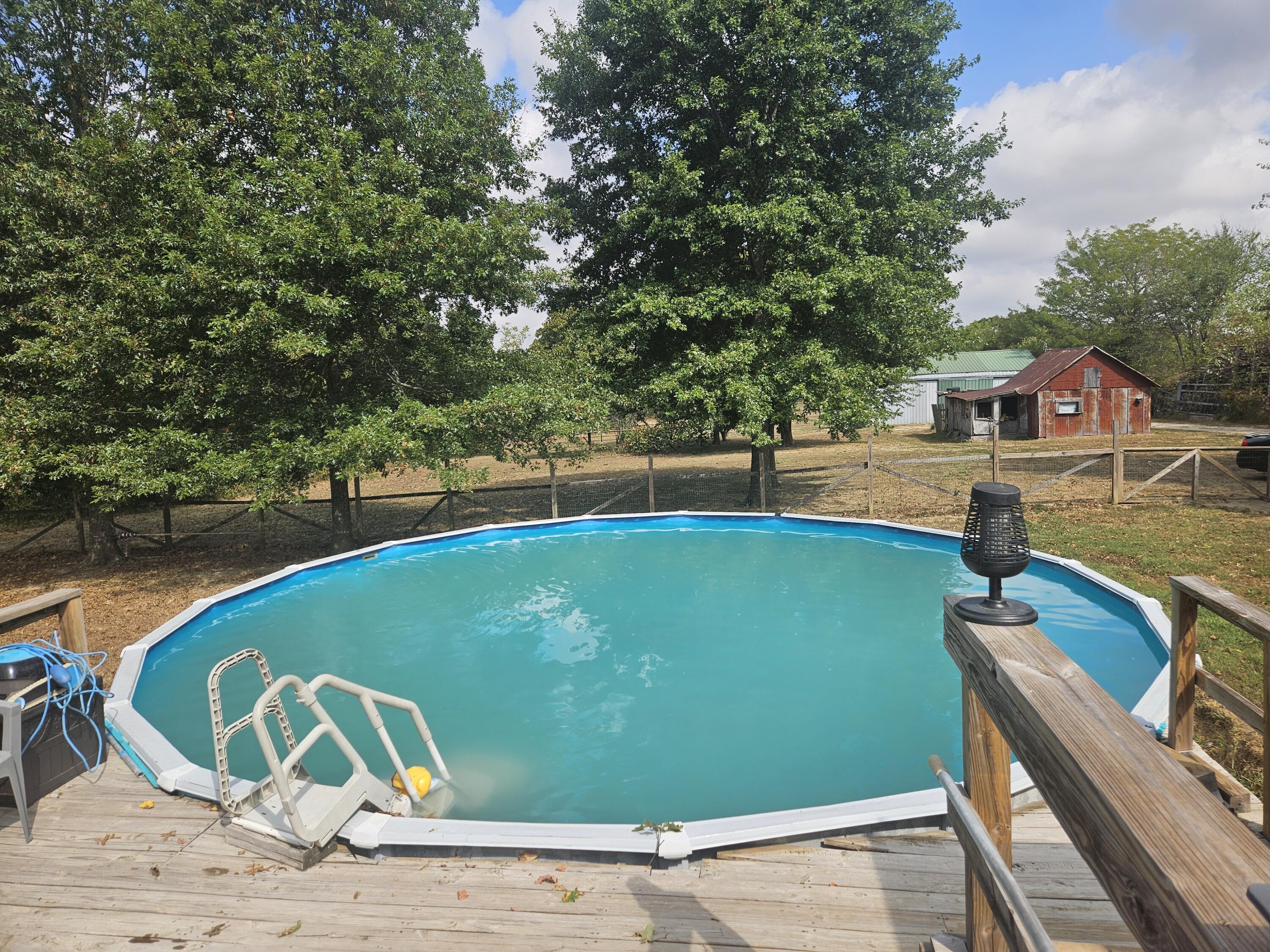 999 East Sunshine Drive Property Photo 23