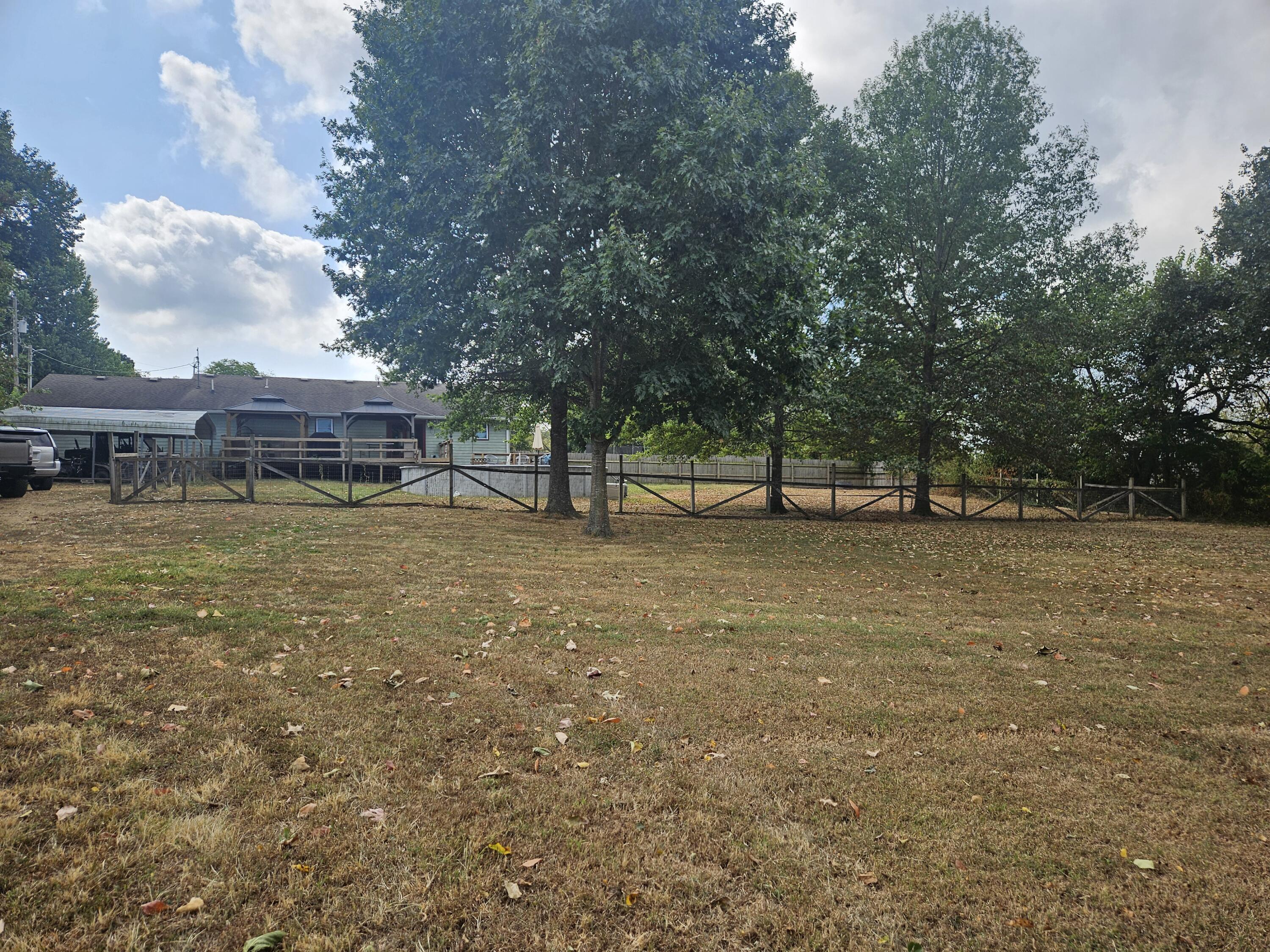 999 East Sunshine Drive Property Photo 25