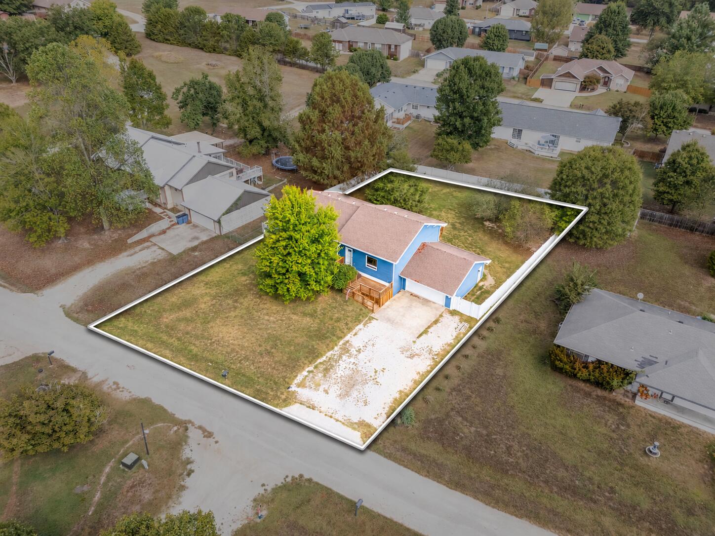 517 Arrowhead Circle Property Photo 1