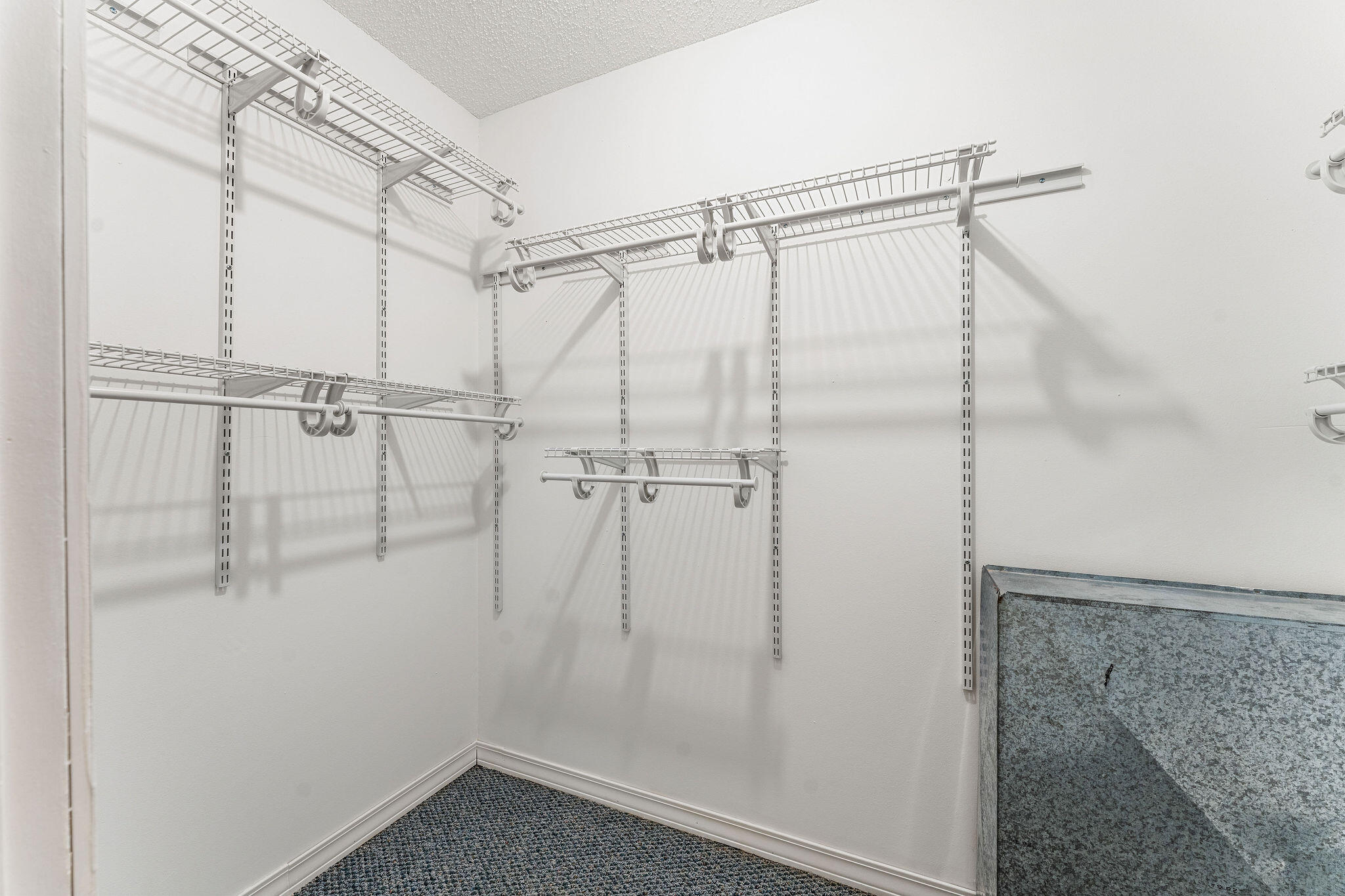 517 Arrowhead Circle Property Photo 16