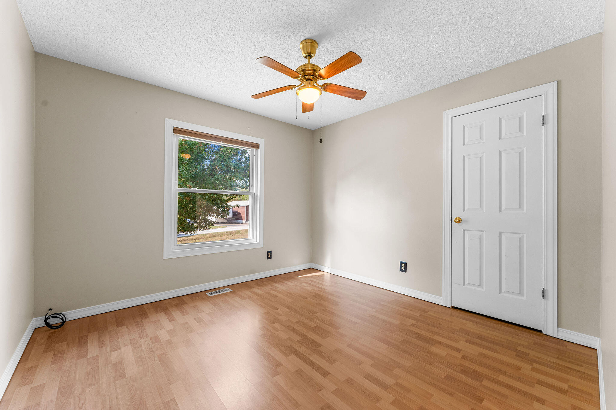 517 Arrowhead Circle Property Photo 17