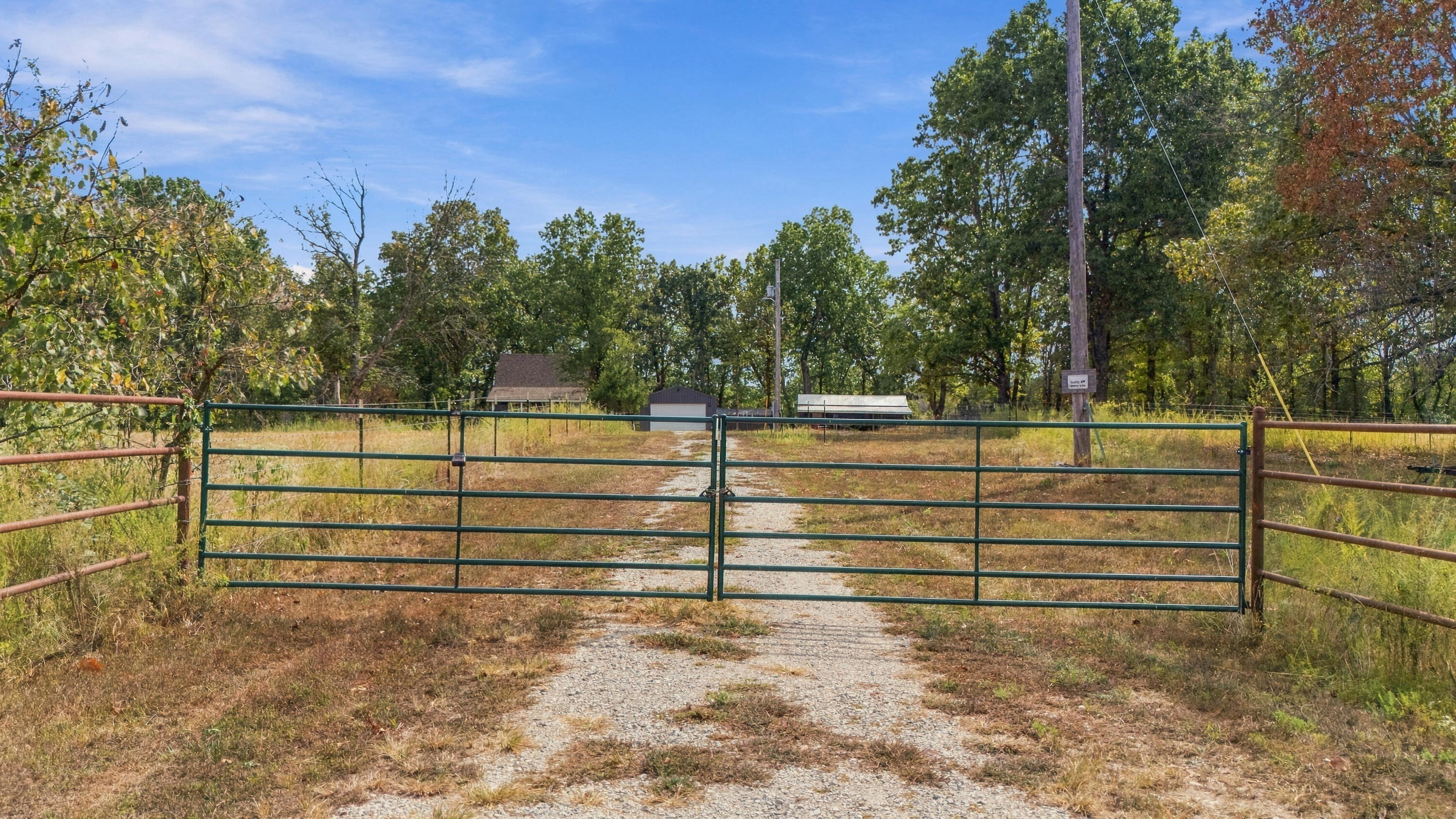 582 County Road 648 Property Photo 55