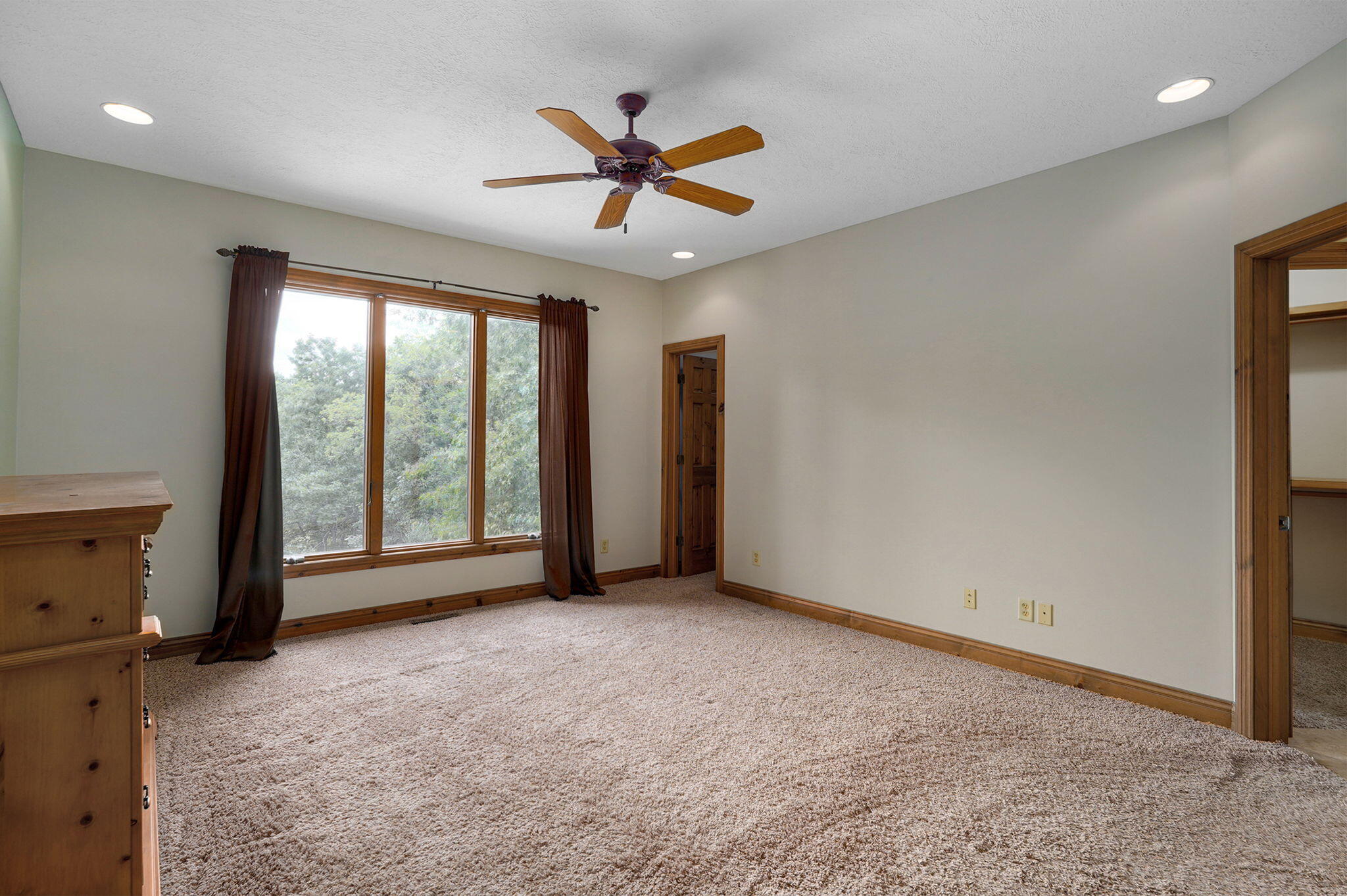 1804 North Hearthstone Lane Property Photo 27