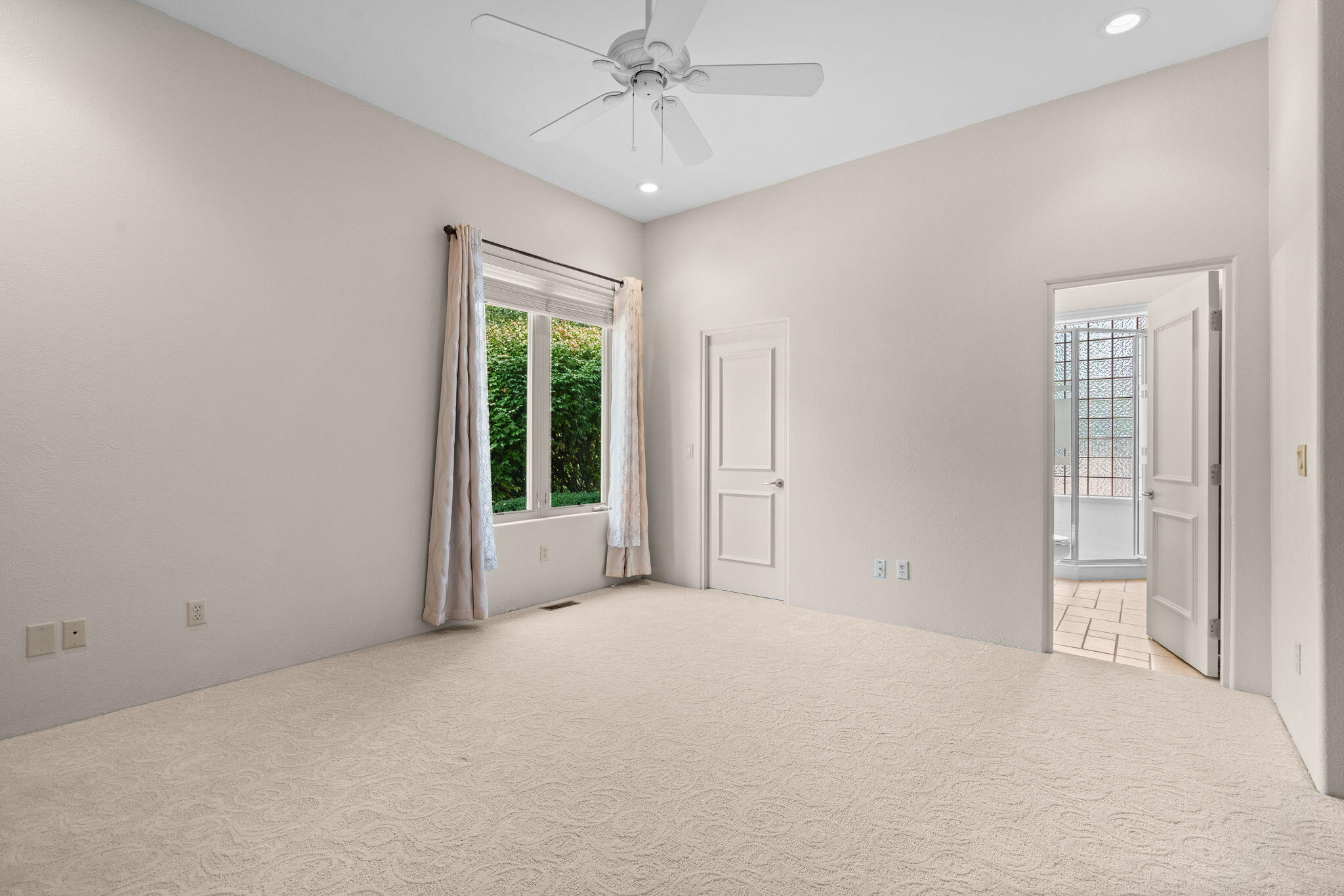 5364 South Castlebay Drive Property Photo 34