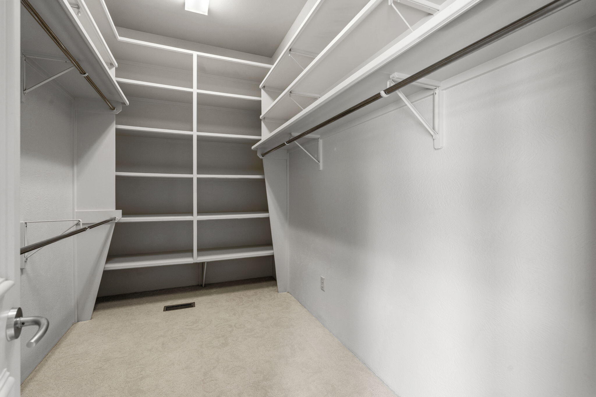 5364 South Castlebay Drive Property Photo 36